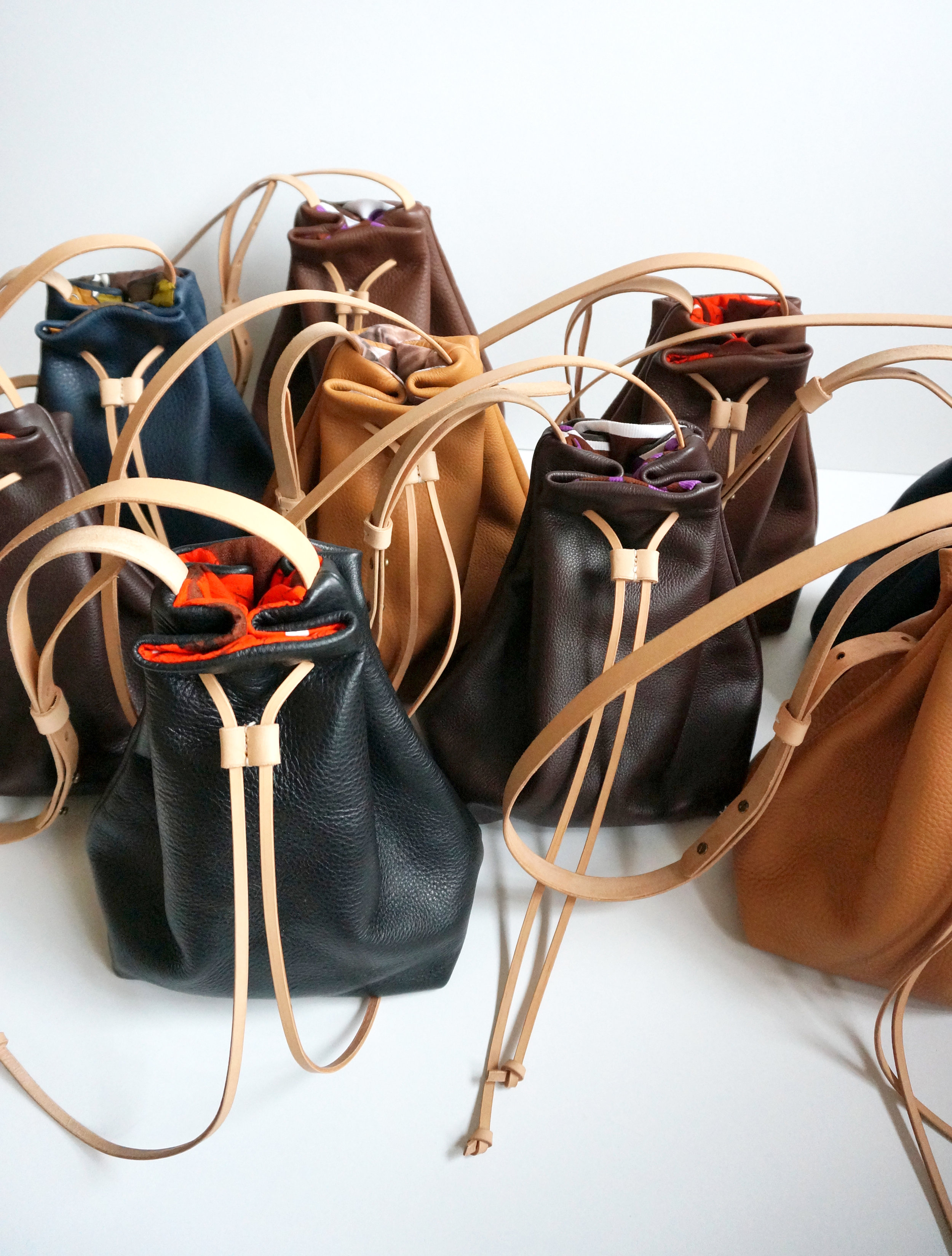 Tan Leather Bucket Bag | Umbrella Collective