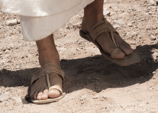 jesus_feet2.jpg