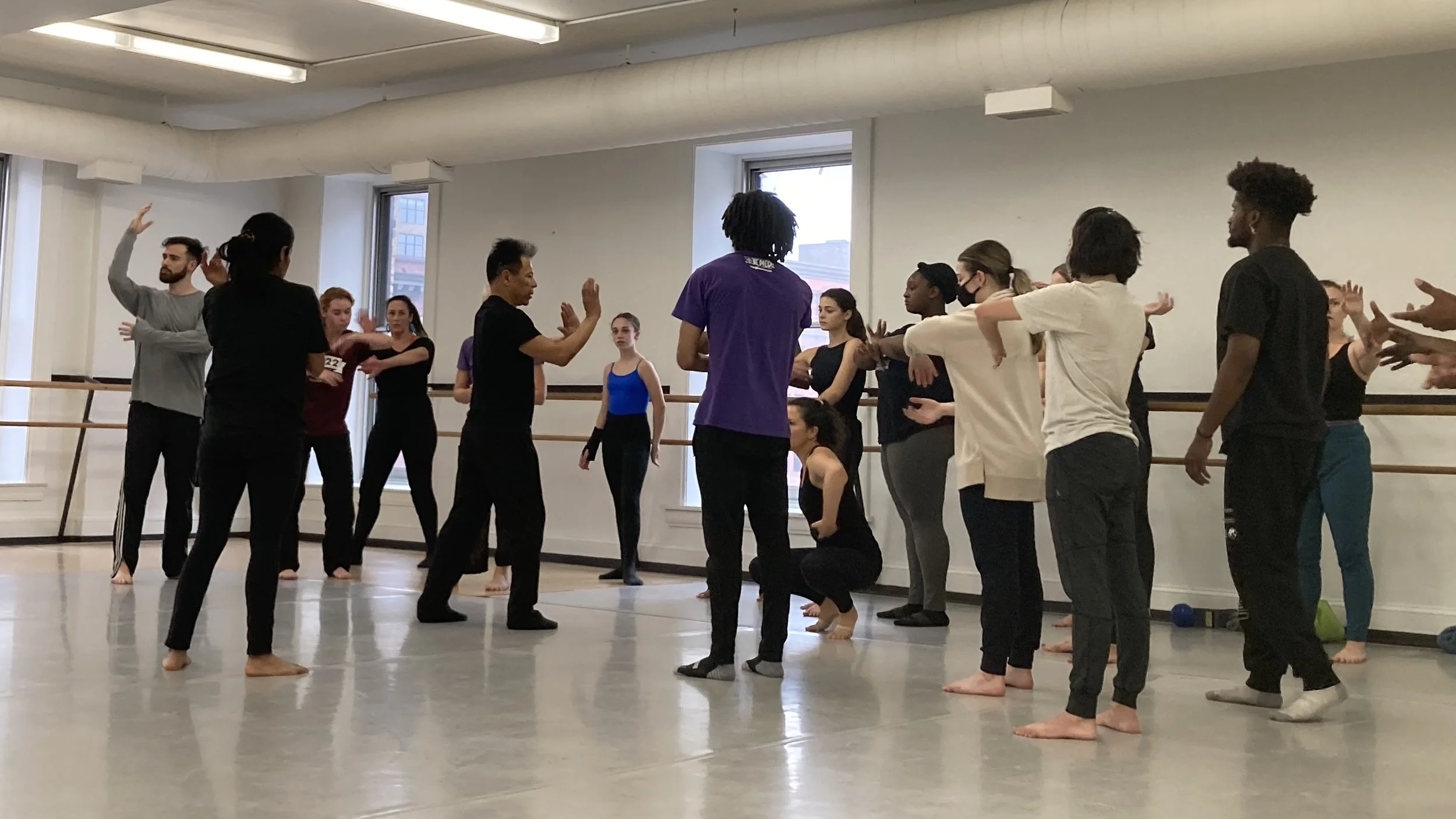 Brazilian Choreographer Mario Nascimento teaches master class in dance studio