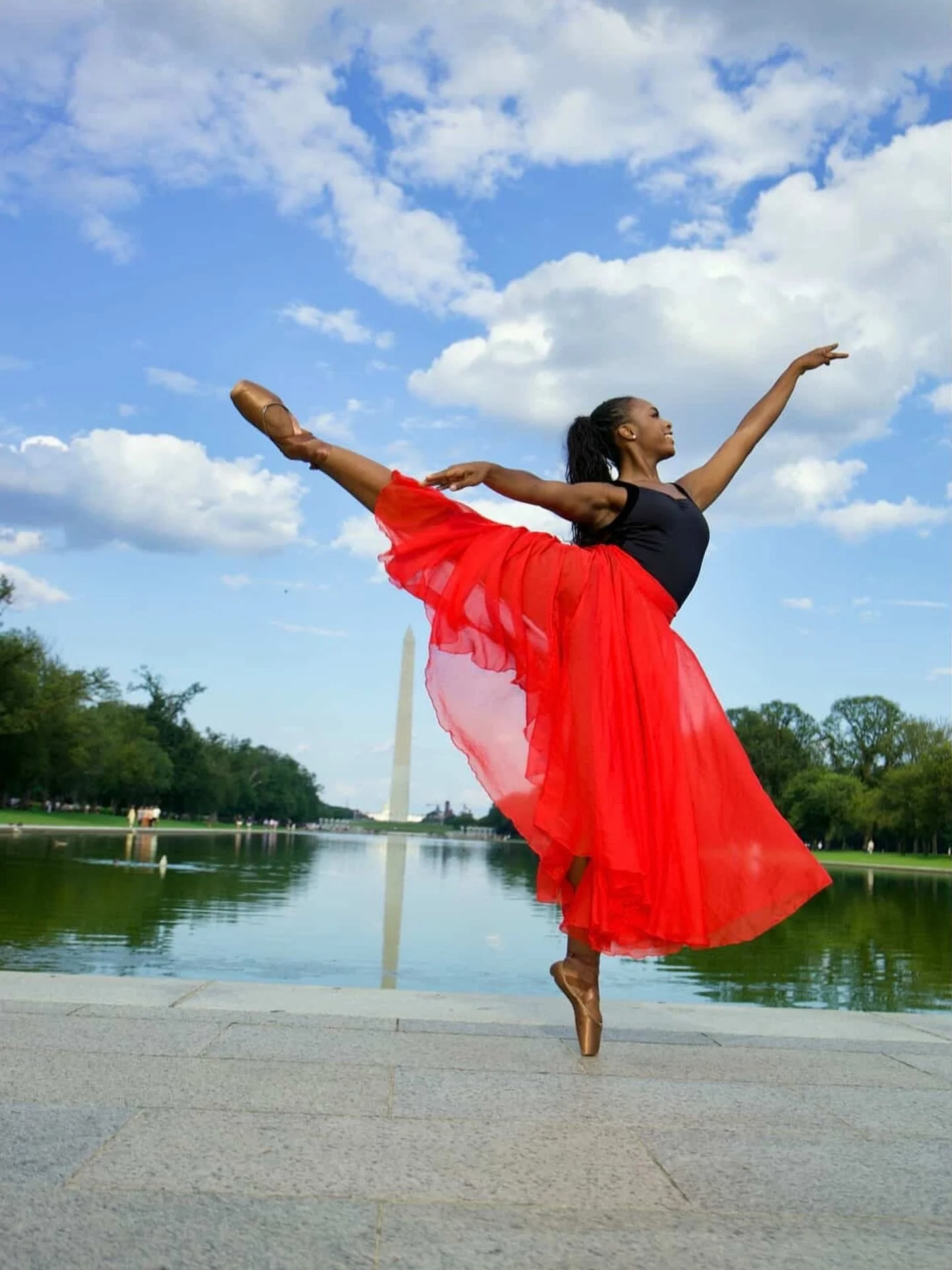 🌹

#browngirlsdoballet #brownballerina #dancephotography 

🩰: @lilylegendofficial 
📸: @theplugatlofficial 

Image Description: Dancer poses in an arabesque en pointe in front of the Washington Monument. She is wearing a black leotard and a long re