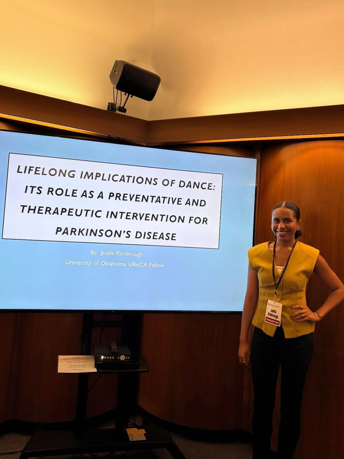 🩰🧬When we say women (and dancers) in STEM, this is exactly what we mean. So proud of you, Jojo (@joelle.kimbrough) ! #womeninstem #dancersinstem #futurenow