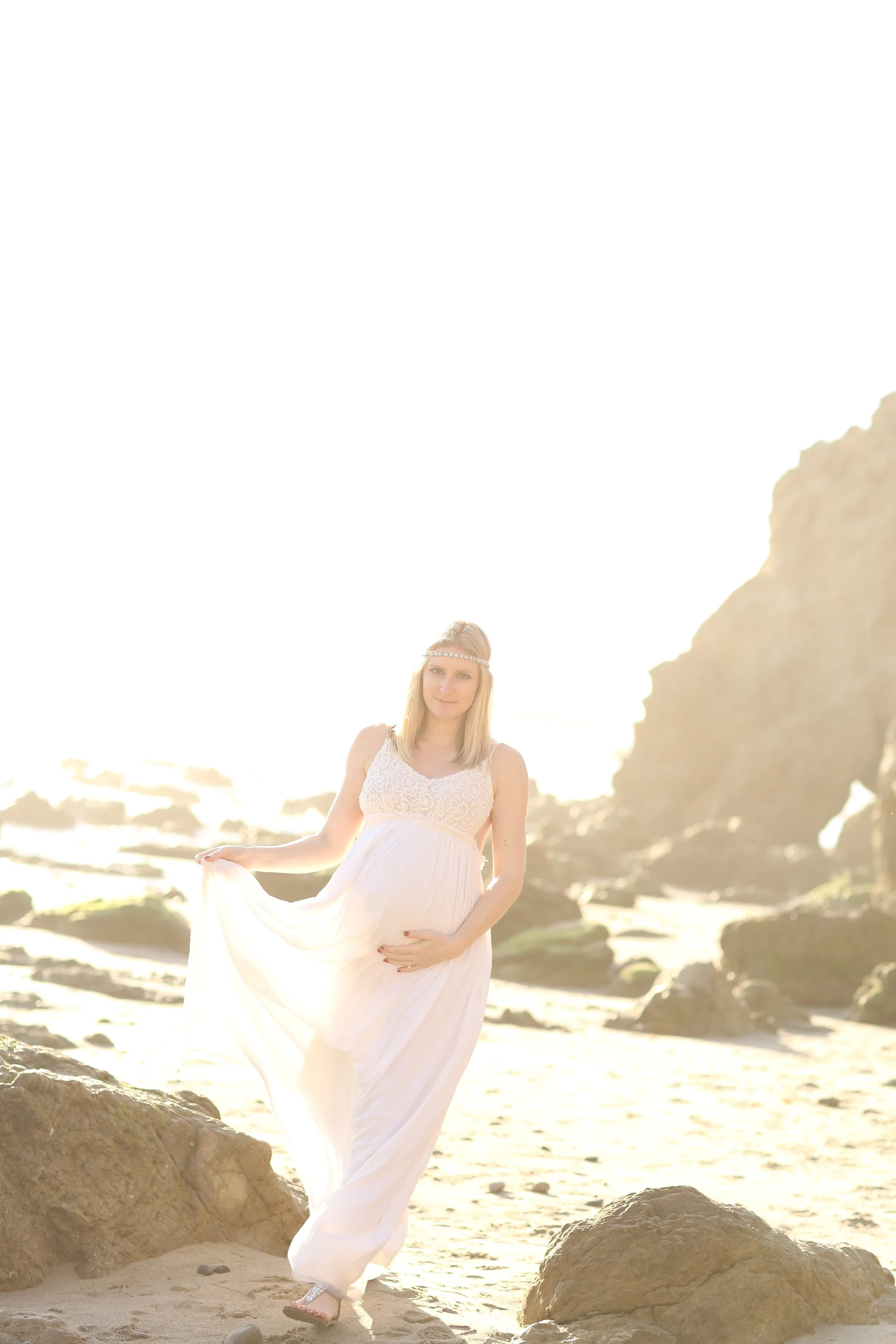 El Matador Beach Maternity Photos in Malibu, California -- Bleudog Fotography