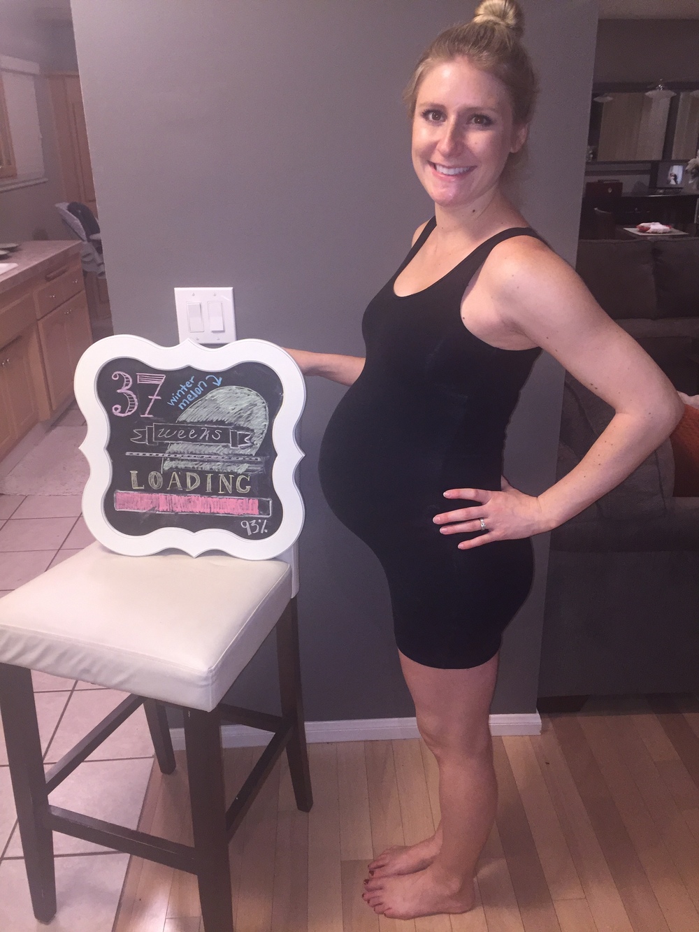 Week 37 Belly Pics — The Overwhelmed Mommy Blog