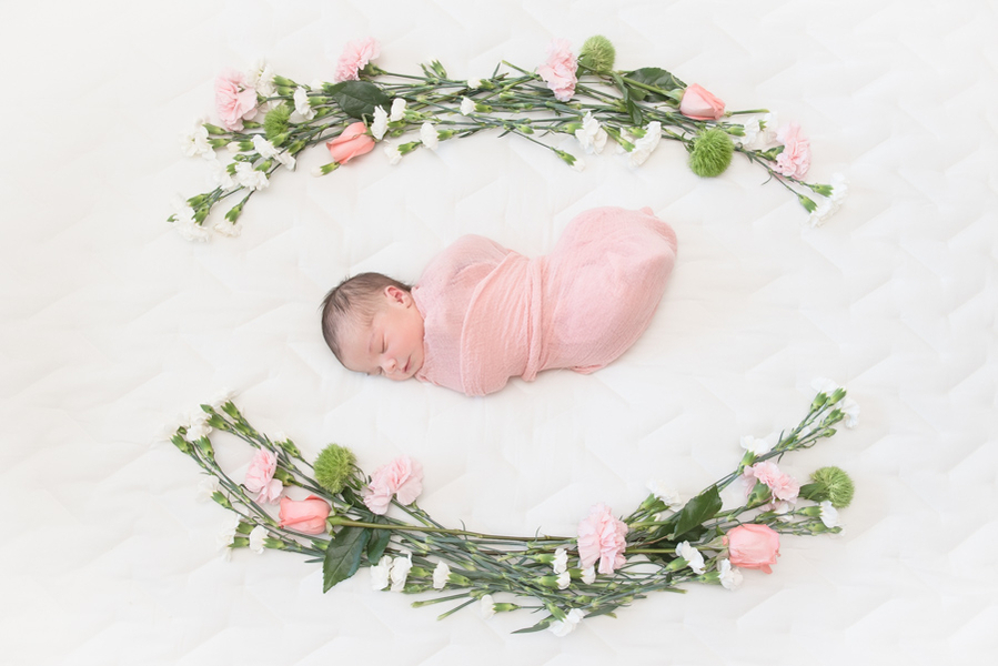 NEWBORN PHOTOS | Welcoming Home Little Adaline