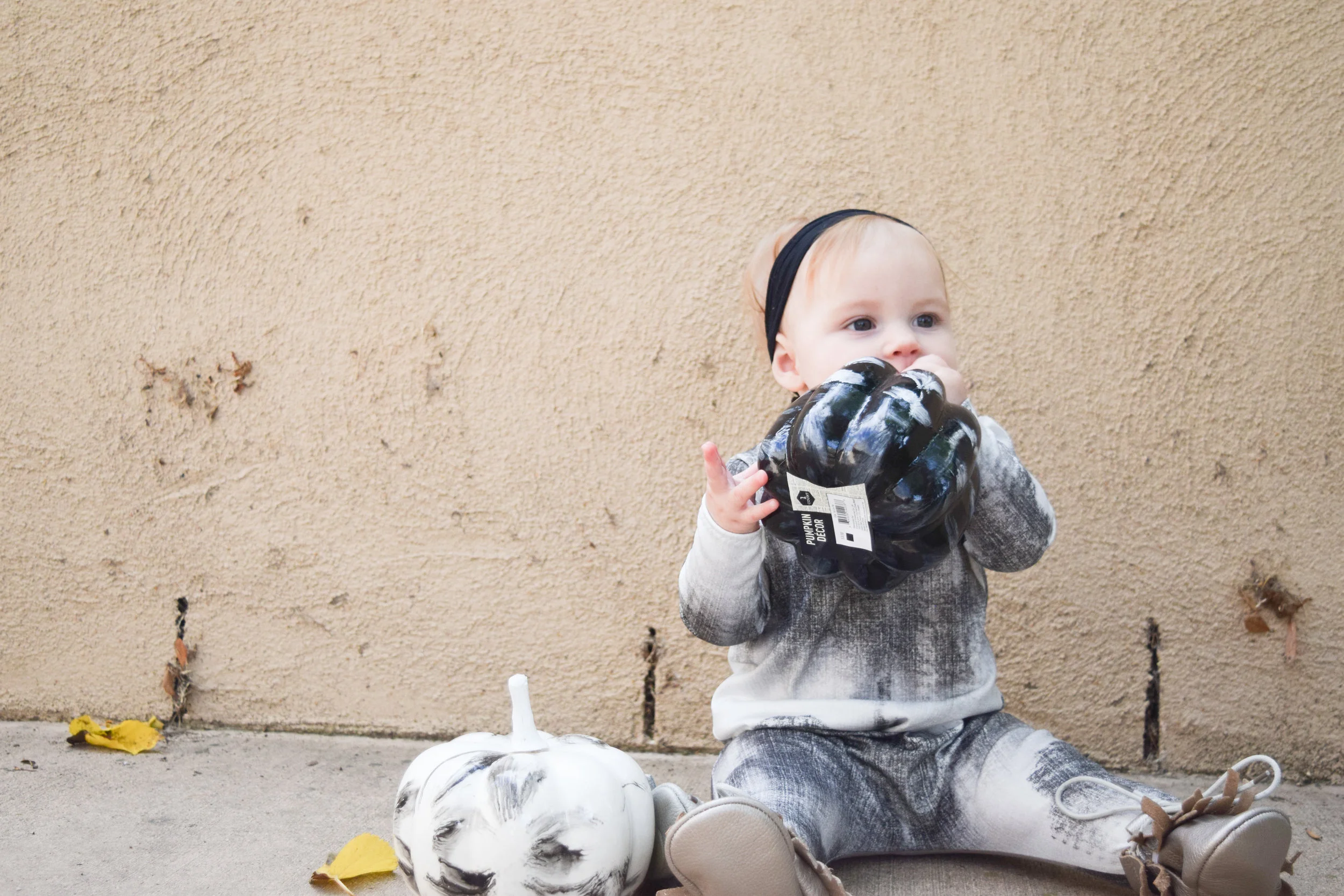 FALL BABY FASHION | Unisex Baby Romper