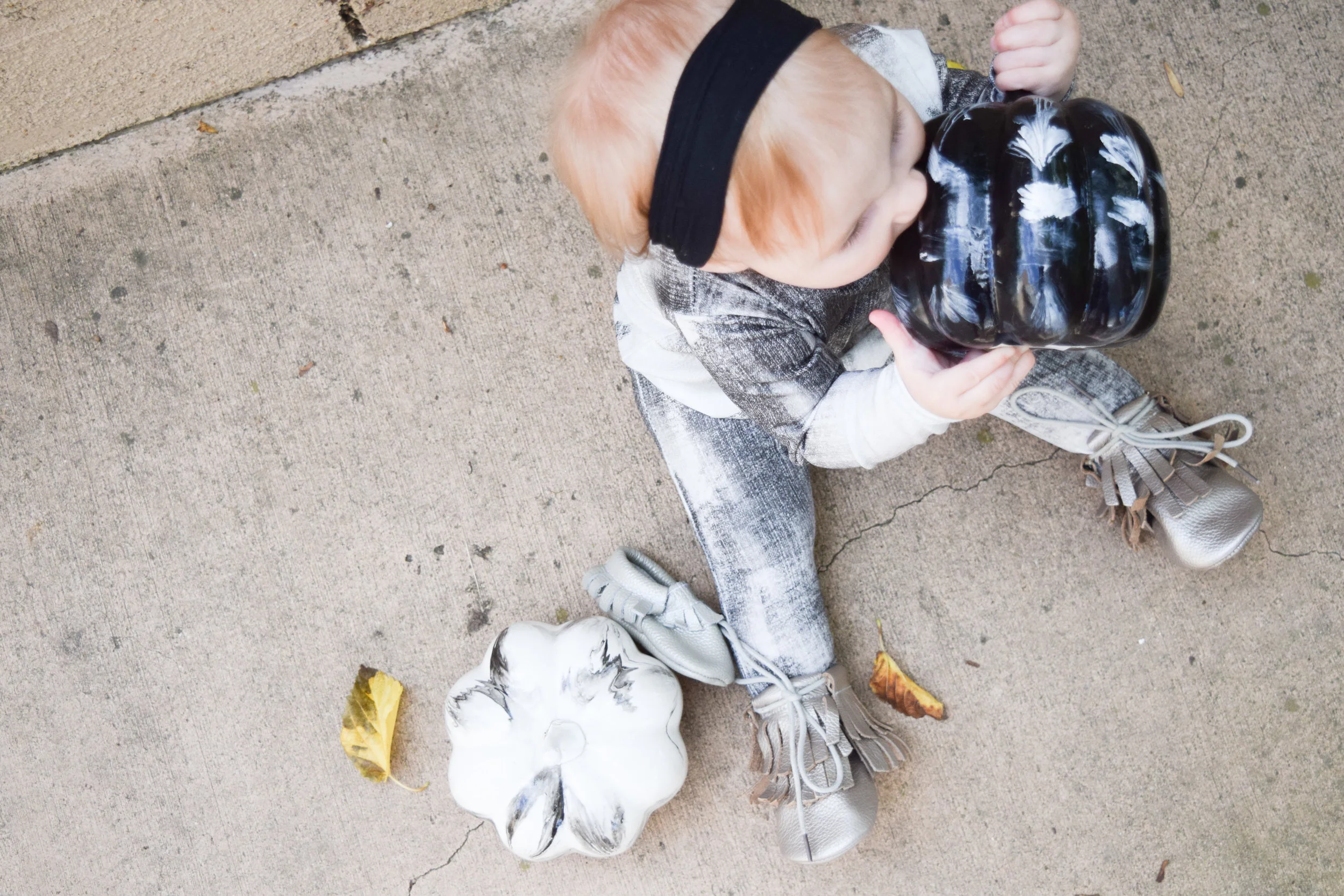 FALL BABY FASHION | Unisex Baby Romper