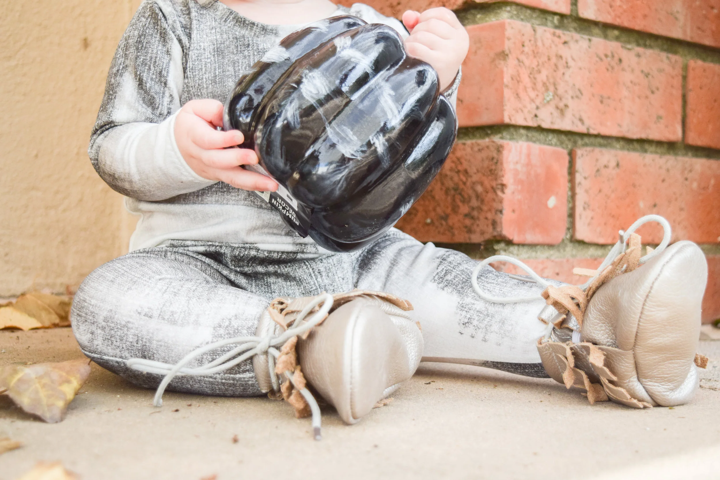 FALL BABY FASHION | Unisex Baby Romper