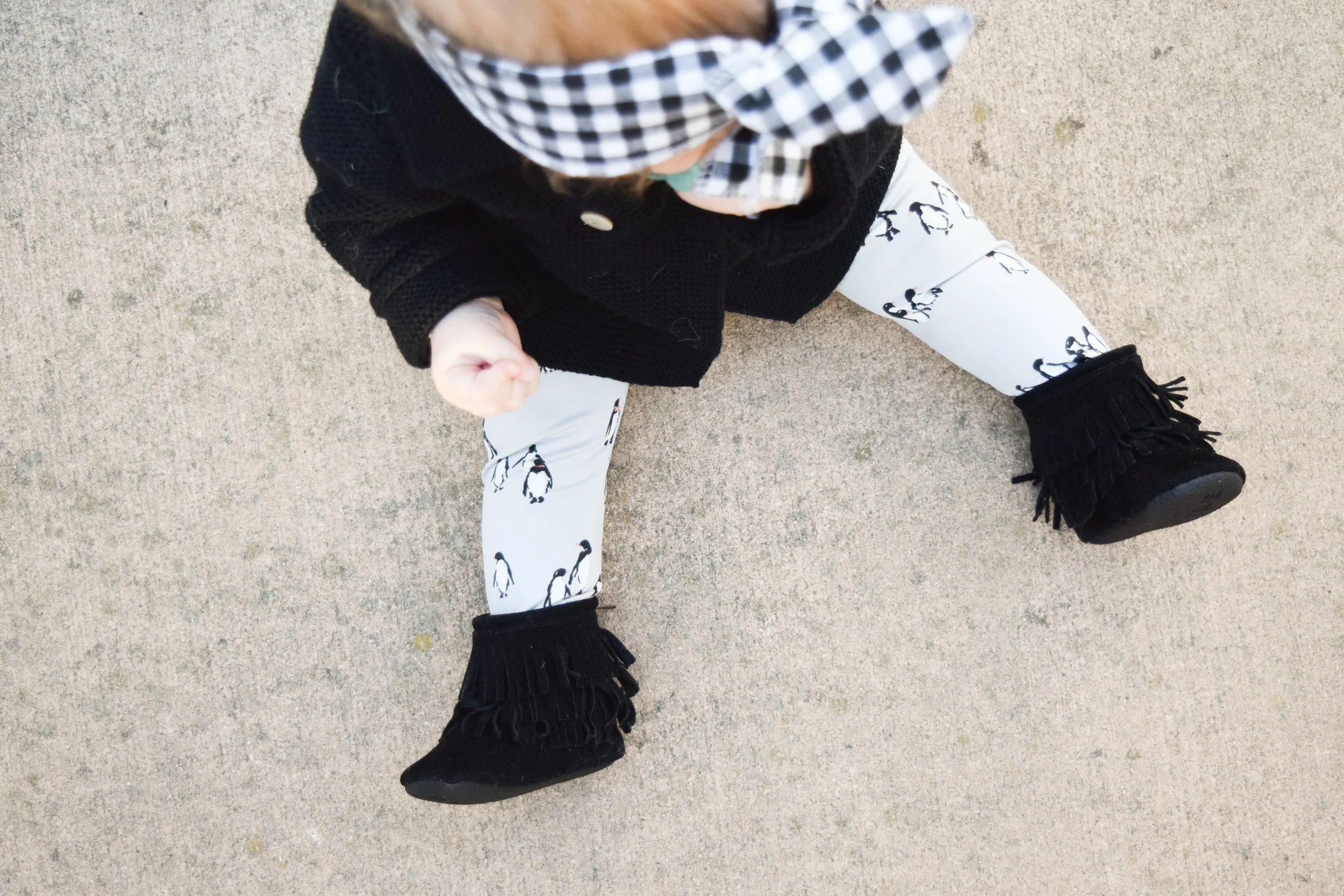 BABY FASHION | Kids Penguin Leggings - Cute Kids Winter Outfit