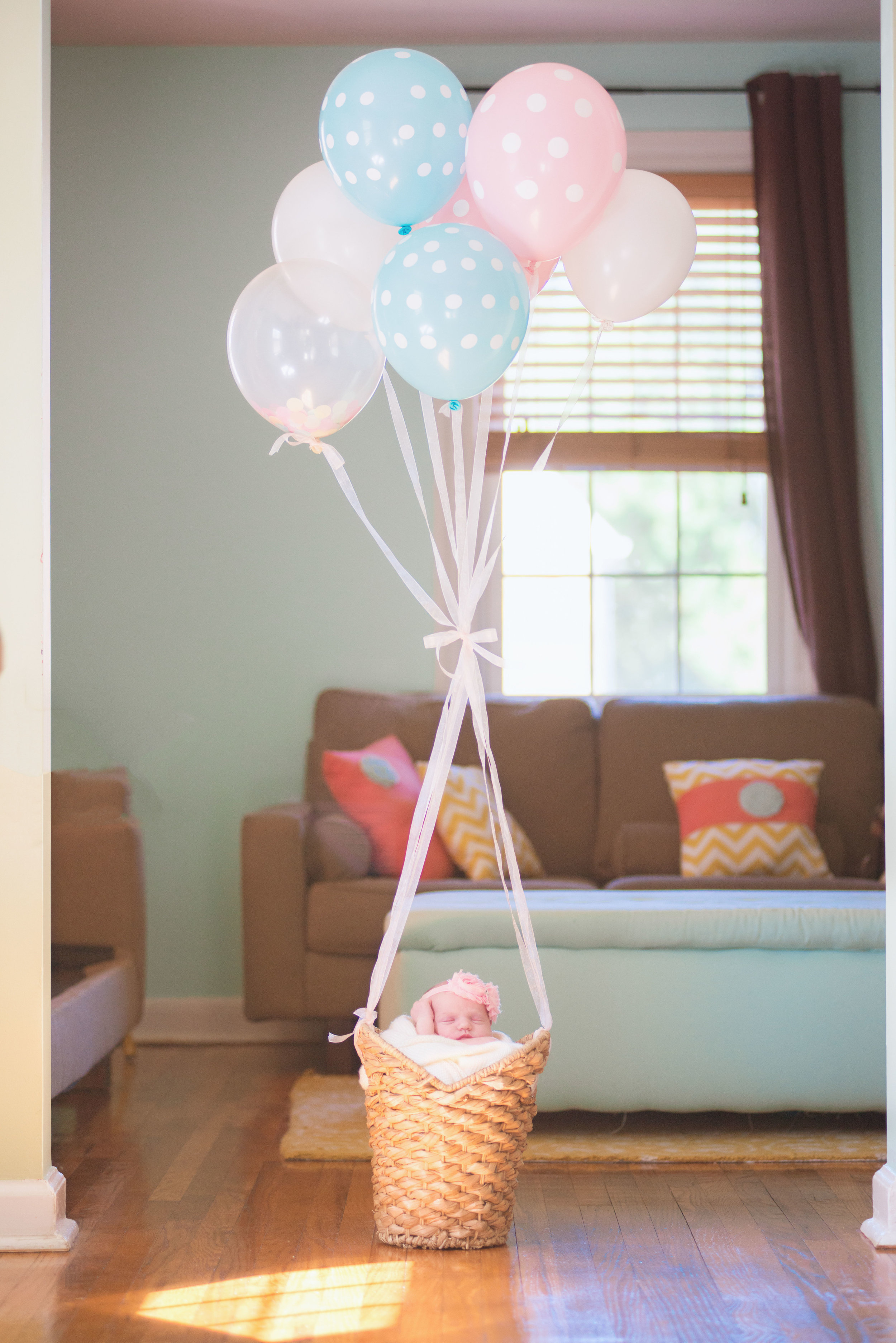 MATERNITY + NEWBORN PHOTOS | Oh The Places You'll Go! -- Hot Air Balloon Themed Maternity + Newborn Session