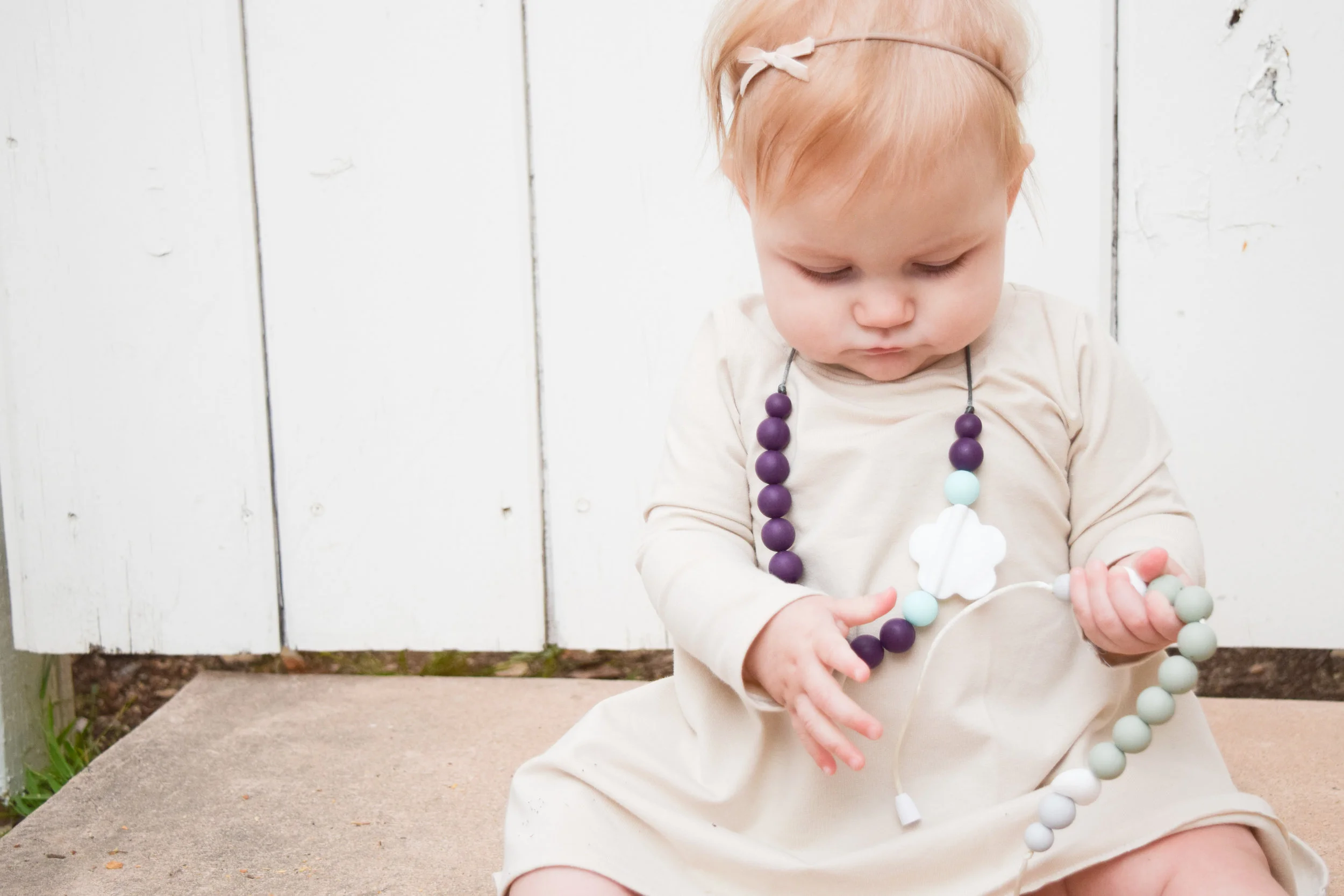 BABY FASHION | The Perfect Maroon, Tan + Grey Fall Baby Outfit
