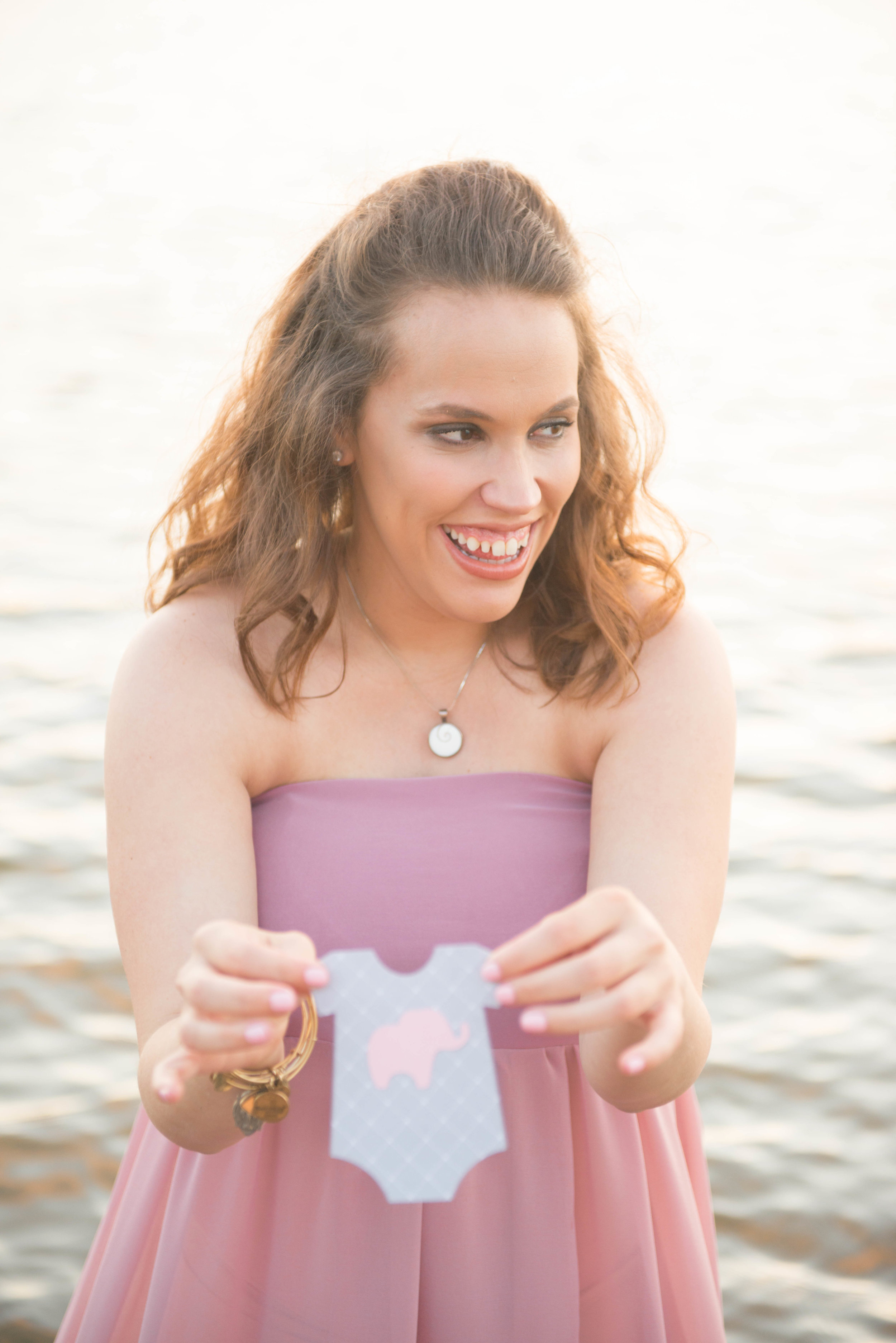 MATERNITY + NEWBORN PHOTOS | A Dreamy Boho Pink + Grey Maternity and Newborn Photos