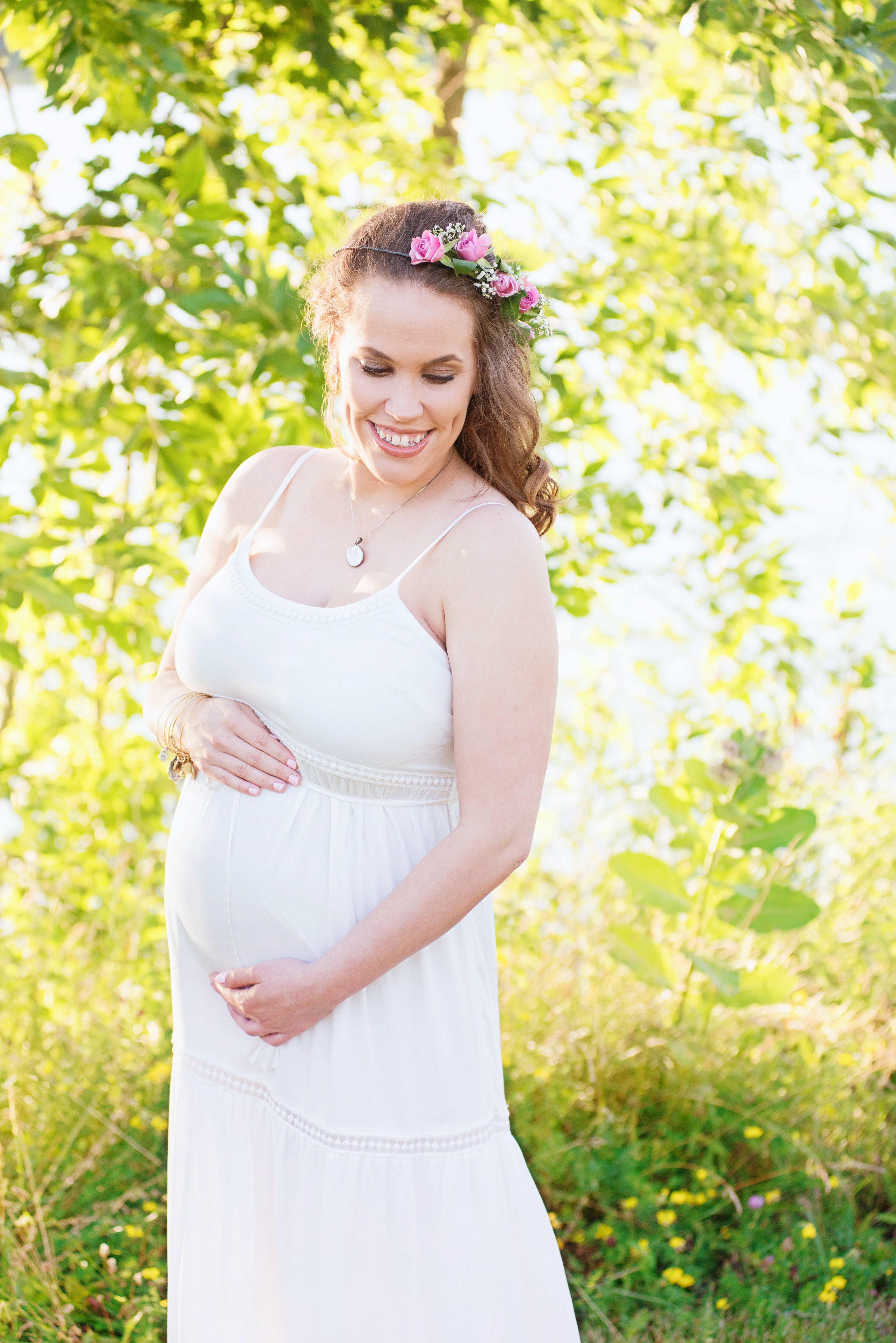 MATERNITY + NEWBORN PHOTOS | A Dreamy Boho Pink + Grey Maternity and Newborn Photos