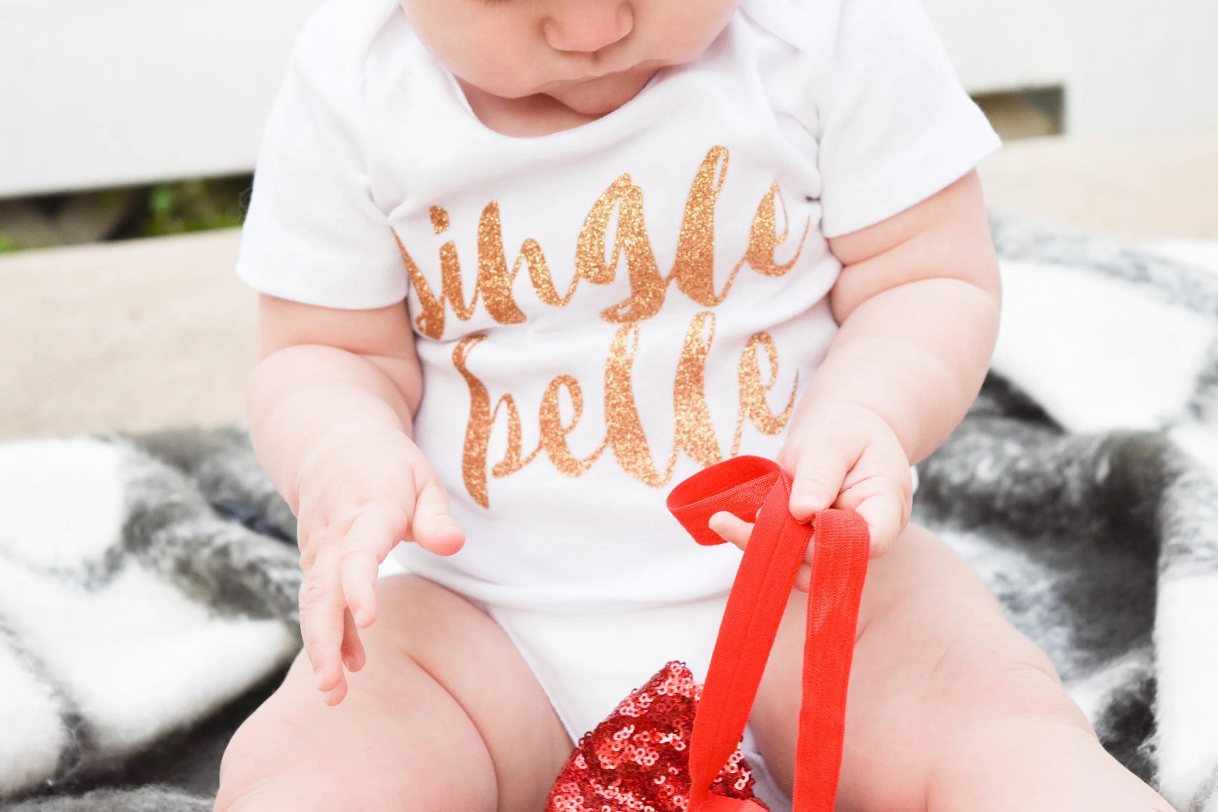 KIDS FASHION | Baby Holiday Onesie -- Jingle Belle