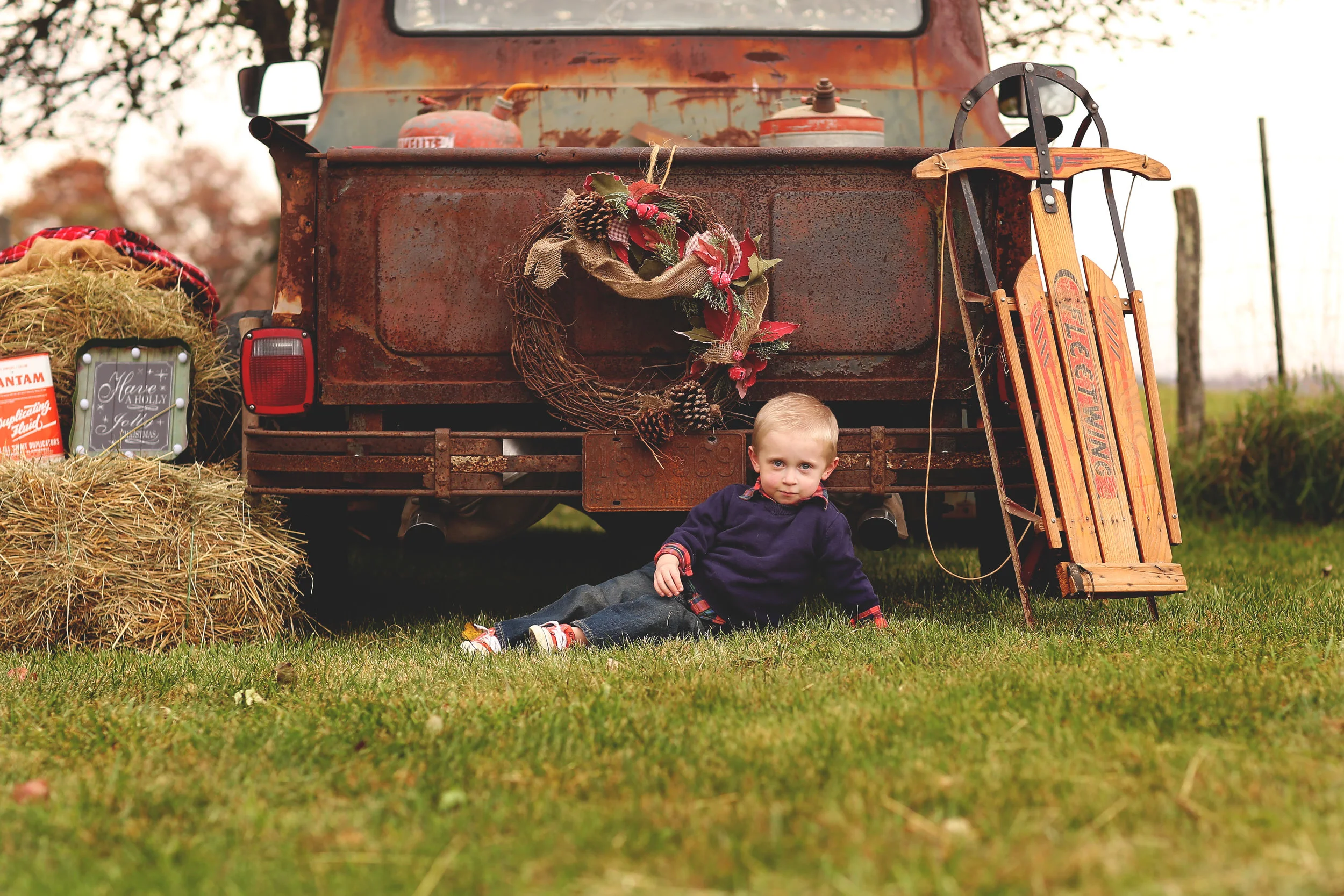 KIDS HOLIDAY PHOTOS | A Puppy for Christmas