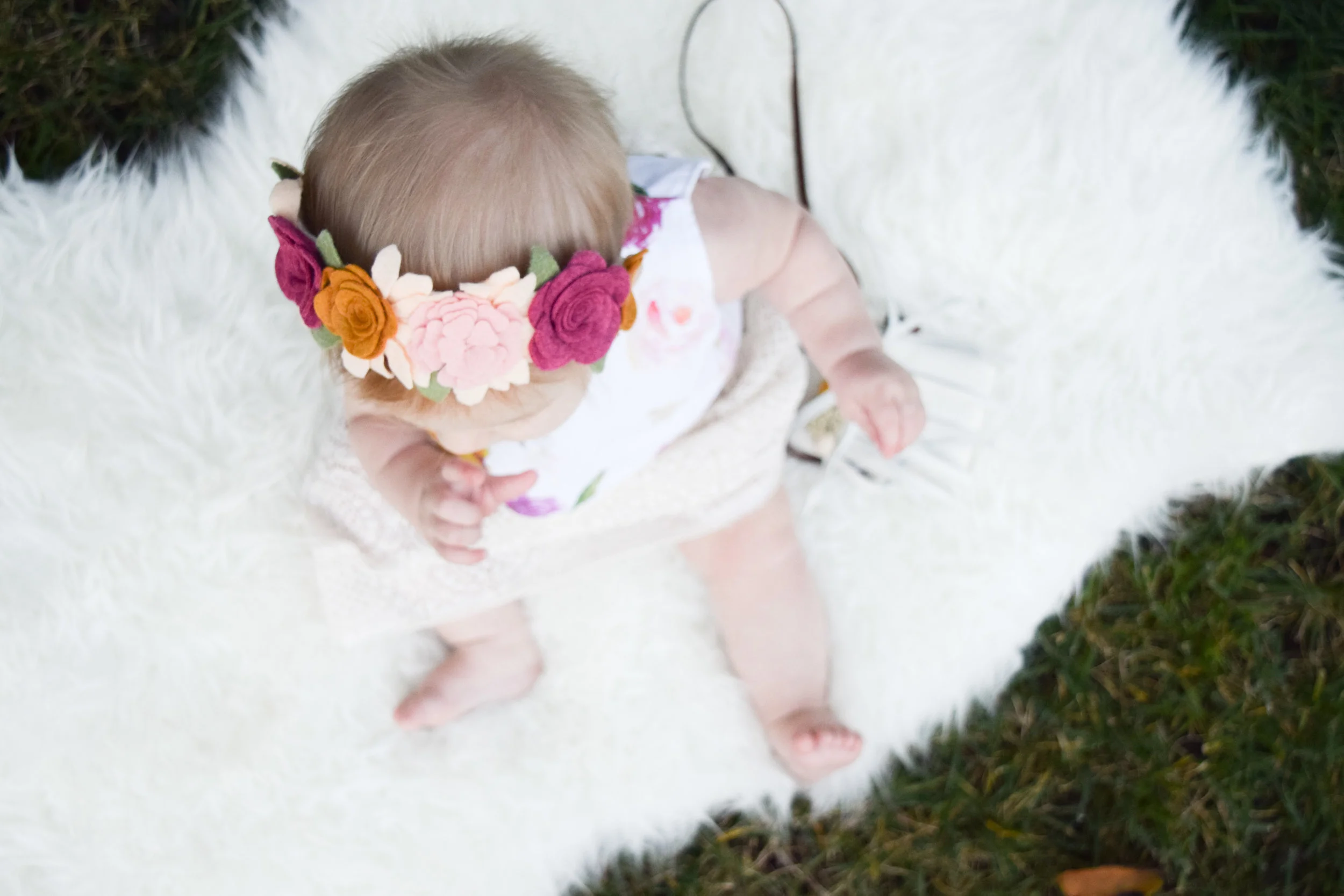 BABY FASHION - Boho Baby Outfit - Lace Baby Skirt, Floral Baby Crop Top, Baby Flower Crown