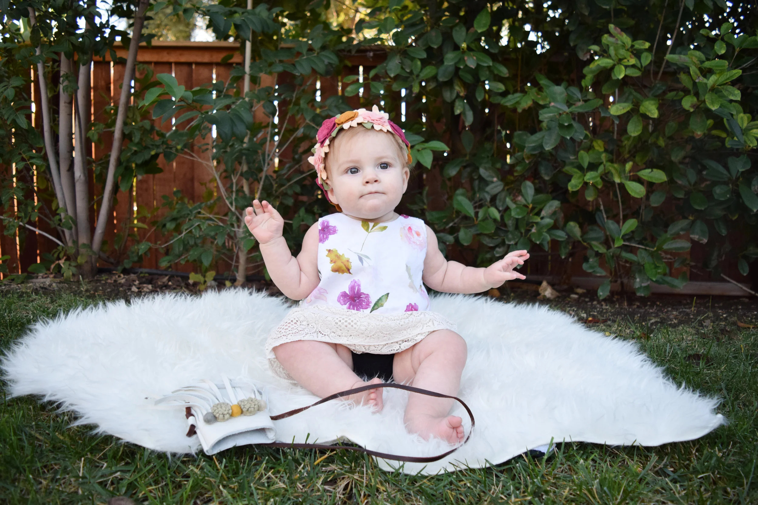 BABY FASHION - Boho Baby Outfit - Lace Baby Skirt, Floral Baby Crop Top, Baby Flower Crown