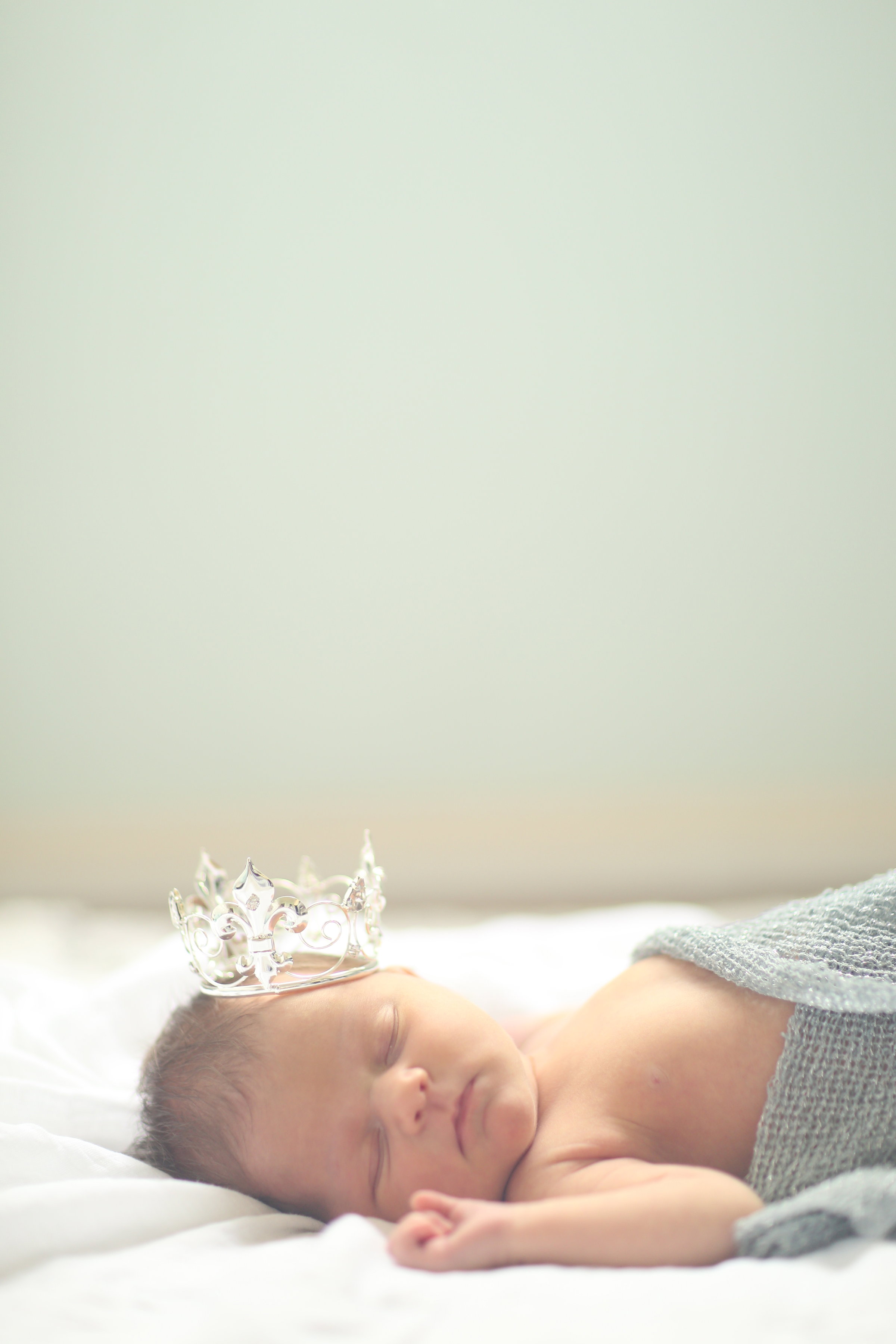 Newborn Baby Girl Photos - Unique Baby Girl Names - Traditional Baby Girl Names - Naming Your Baby