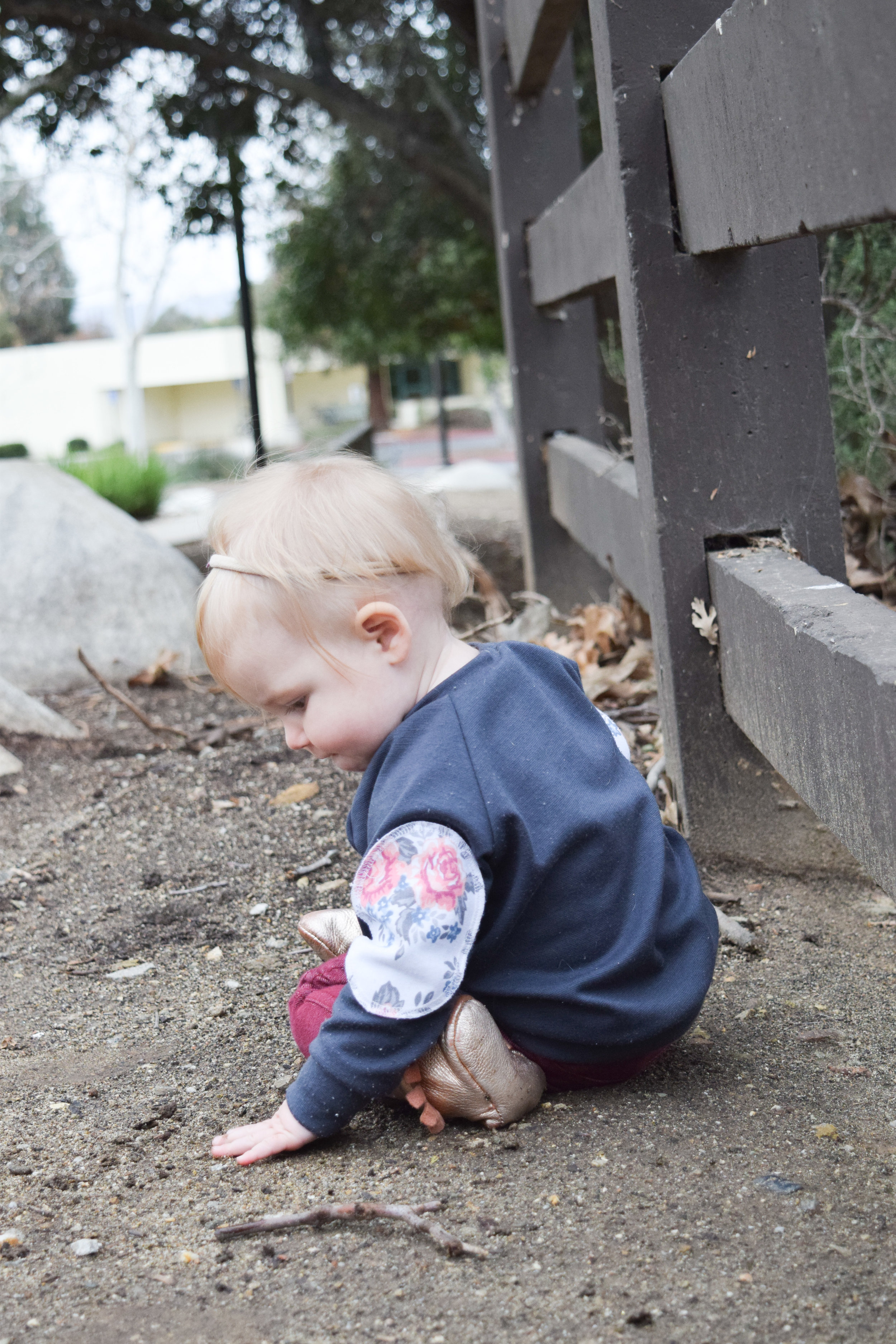 BABY FASHION - gray baby sweatshirt with floral elbow pads, maroon baby skinny jeans, rose gold baby moccasins