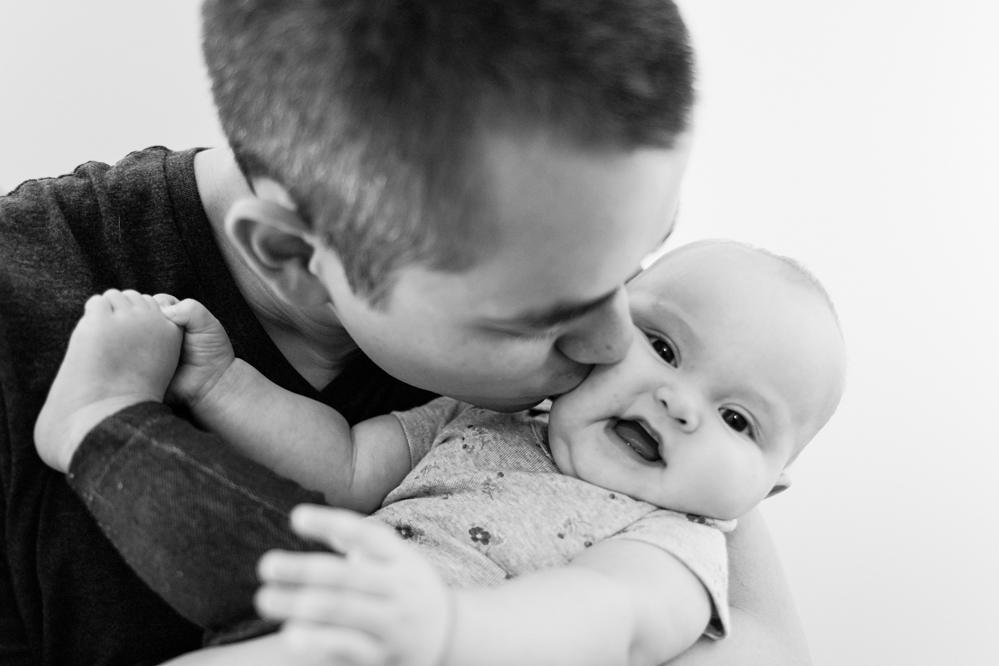 Military Baby Photos - Military Family Photos - Six Month Old Baby Photos