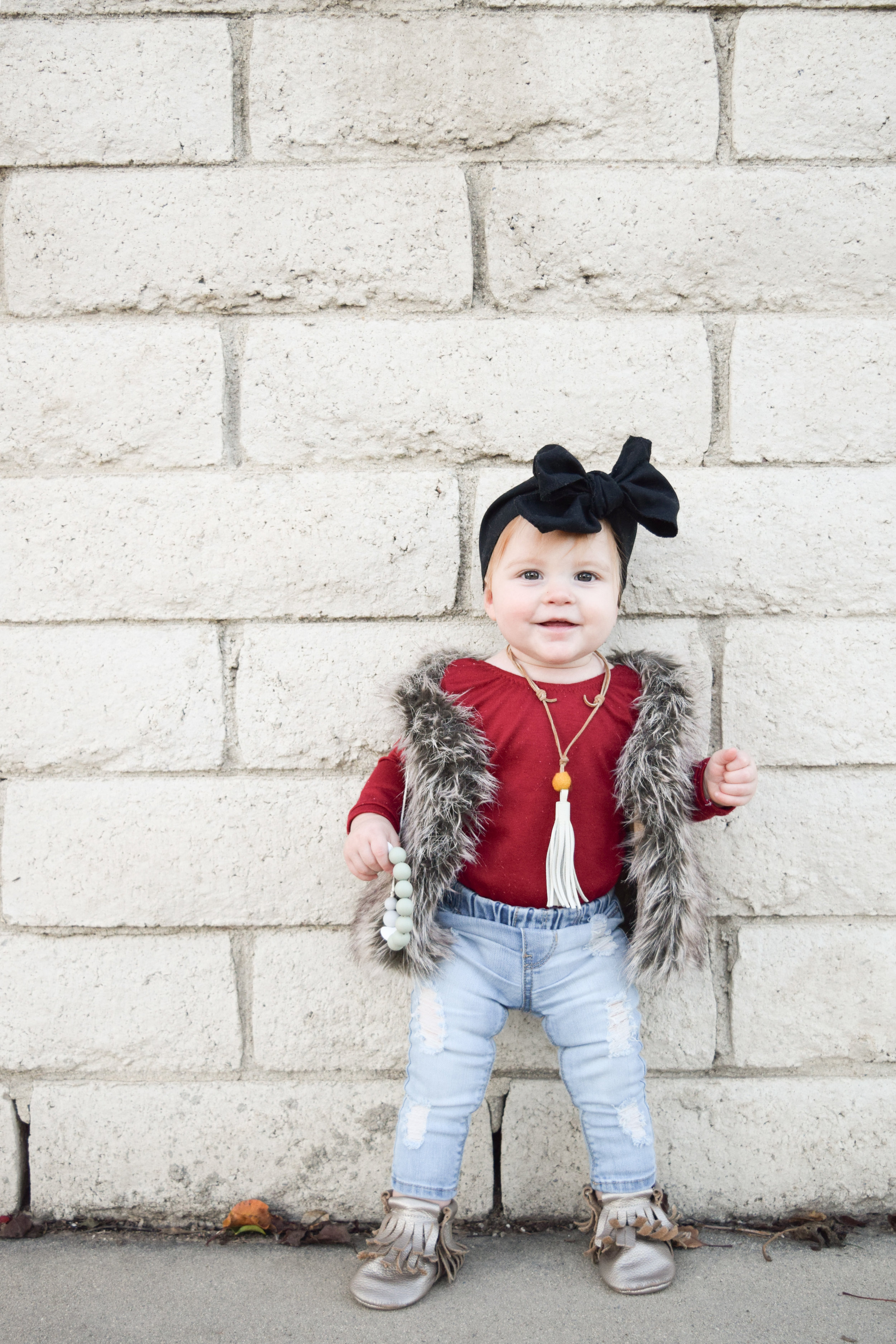 Koopje de begeleiding Loodgieter BABY FASHION | A Baby Fur Vest + Distressed Denim — The Overwhelmed Mommy  Blog