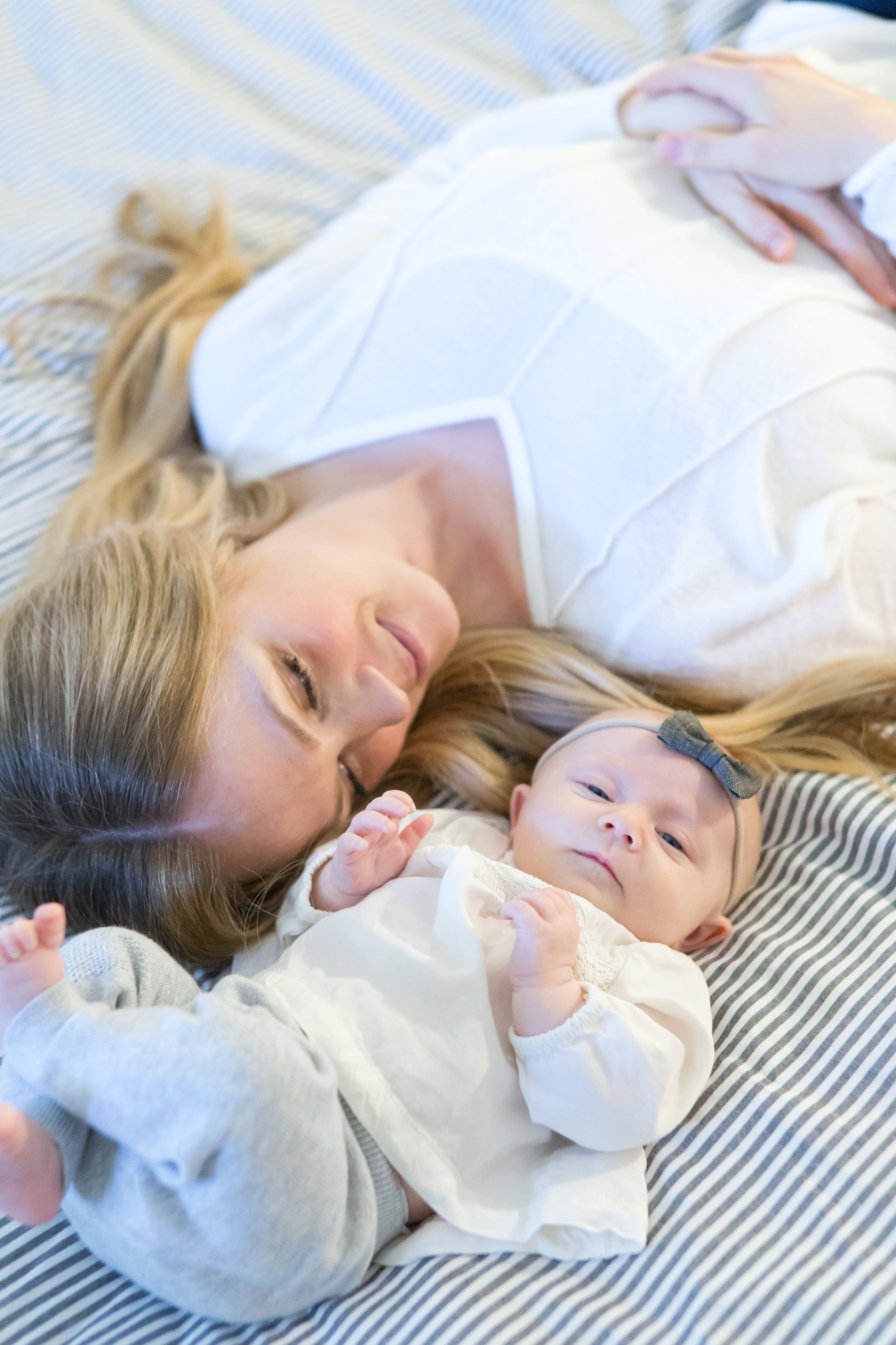 Minimalist Nursery Inspiration + Newborn Baby Girl Photos -- Lauren Alisse Photography