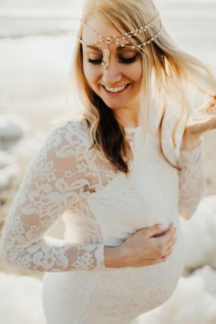 Southern California Beach Maternity Photos - Elle Lily Photography