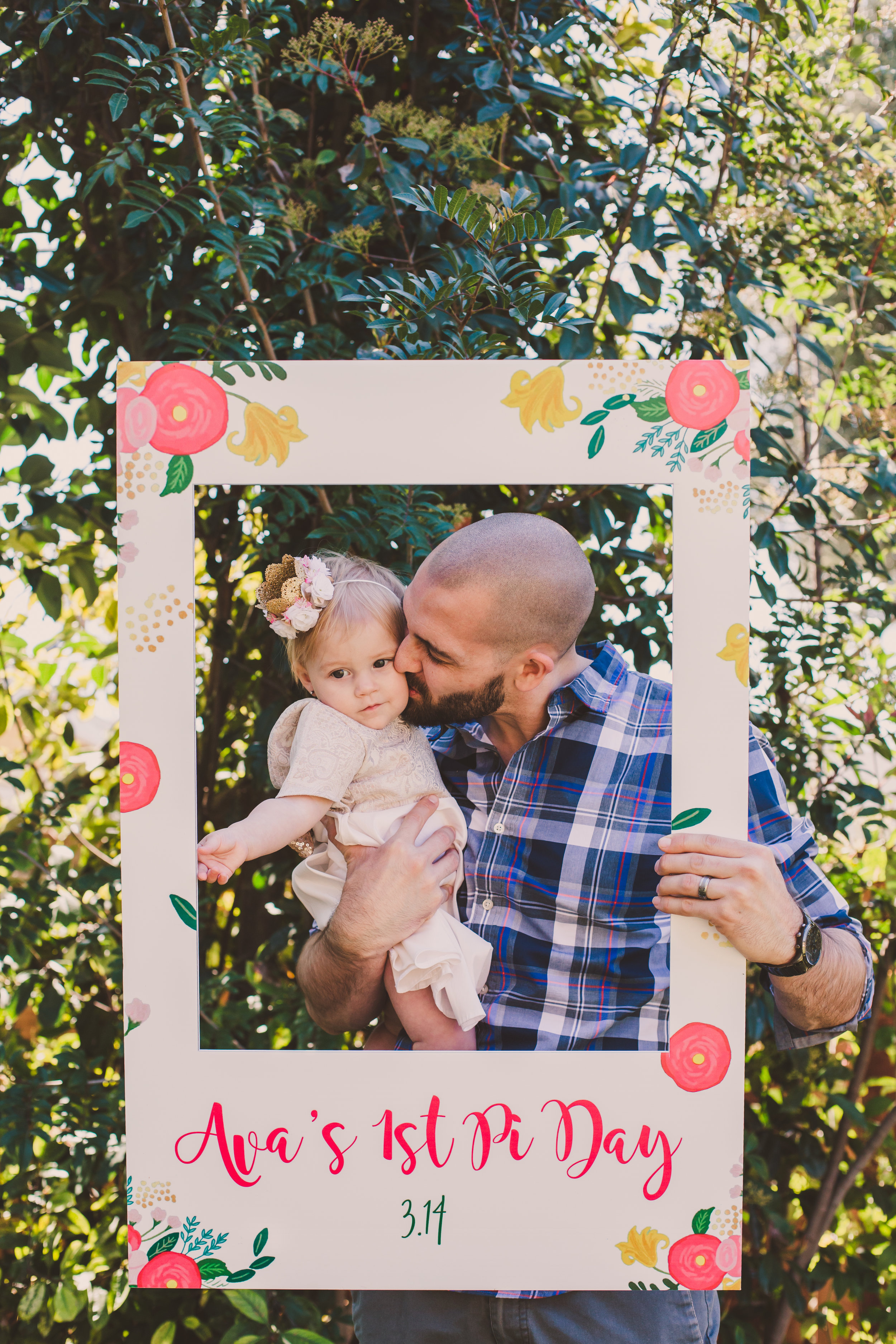 Photo Frames CrowdSigns - Photobooth Props - A Vintage Chic Pi Day Themed 1st Birthday Party