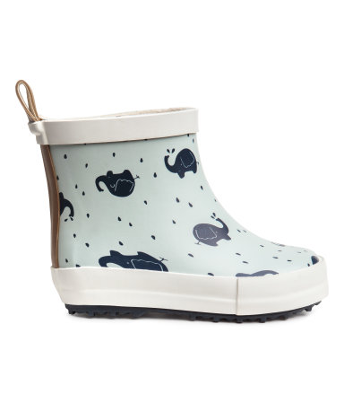 Cute Kids-Toddler Whale Rain Boots -- Mommy Blogger-Vlogger - The Overwhelmed Mommy