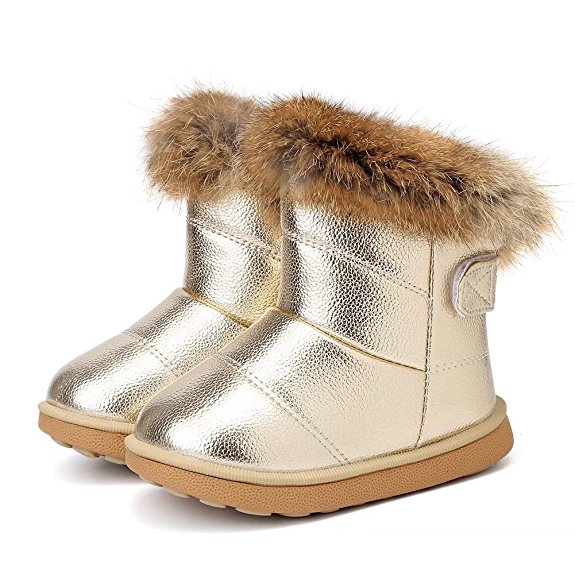 Cute Winter Kids Clothes -- Kids Fur Snow Boots -- Mommy Blogger - The Overwhelmed Mommy