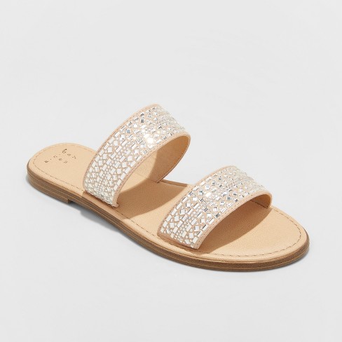 Cute Women's Sandals - 2018 Trending Spring/Summer Sandals -- Mommy Fashion Blogger - The Overwhelmed Mommy