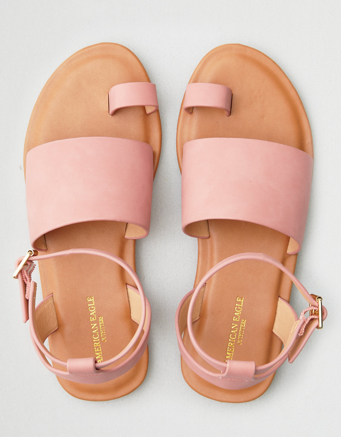 Cute Women's Sandals - 2018 Trending Spring/Summer Sandals -- Mommy Fashion Blogger - The Overwhelmed Mommy