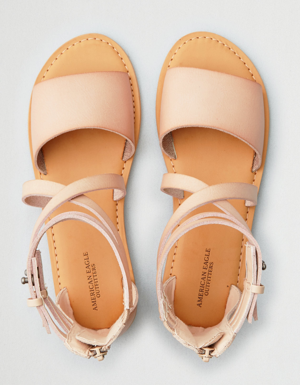 Cute Women's Sandals - 2018 Trending Spring/Summer Sandals -- Mommy Fashion Blogger - The Overwhelmed Mommy