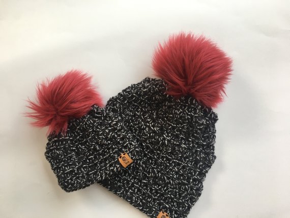 Mommy and Me Beanies - The Overwhelmed Mommy Blogger