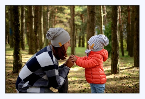 Mommy and Me Beanies - The Overwhelmed Mommy Blogger