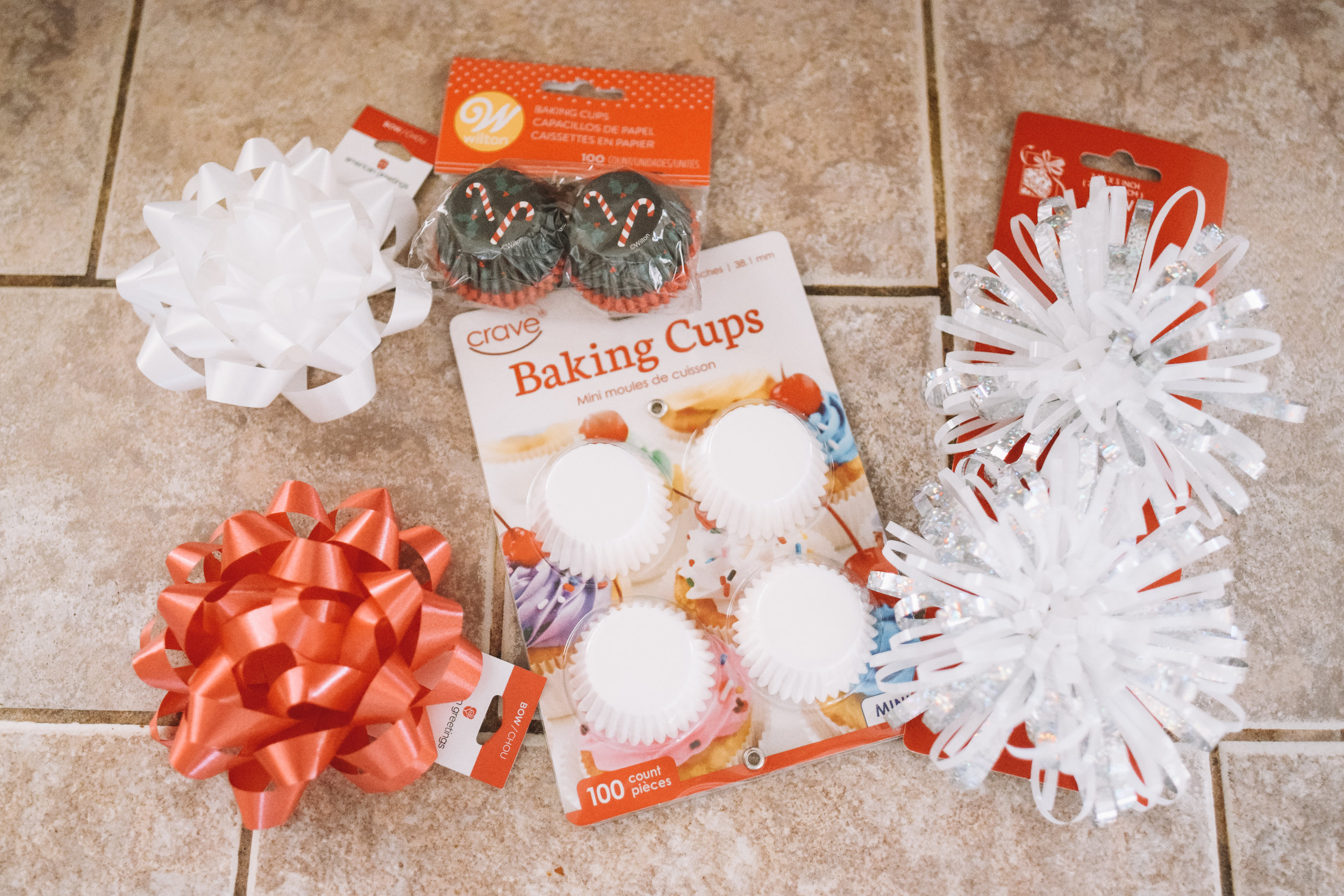 Blog - How to DIY Your Very Own Holiday Candy Cups