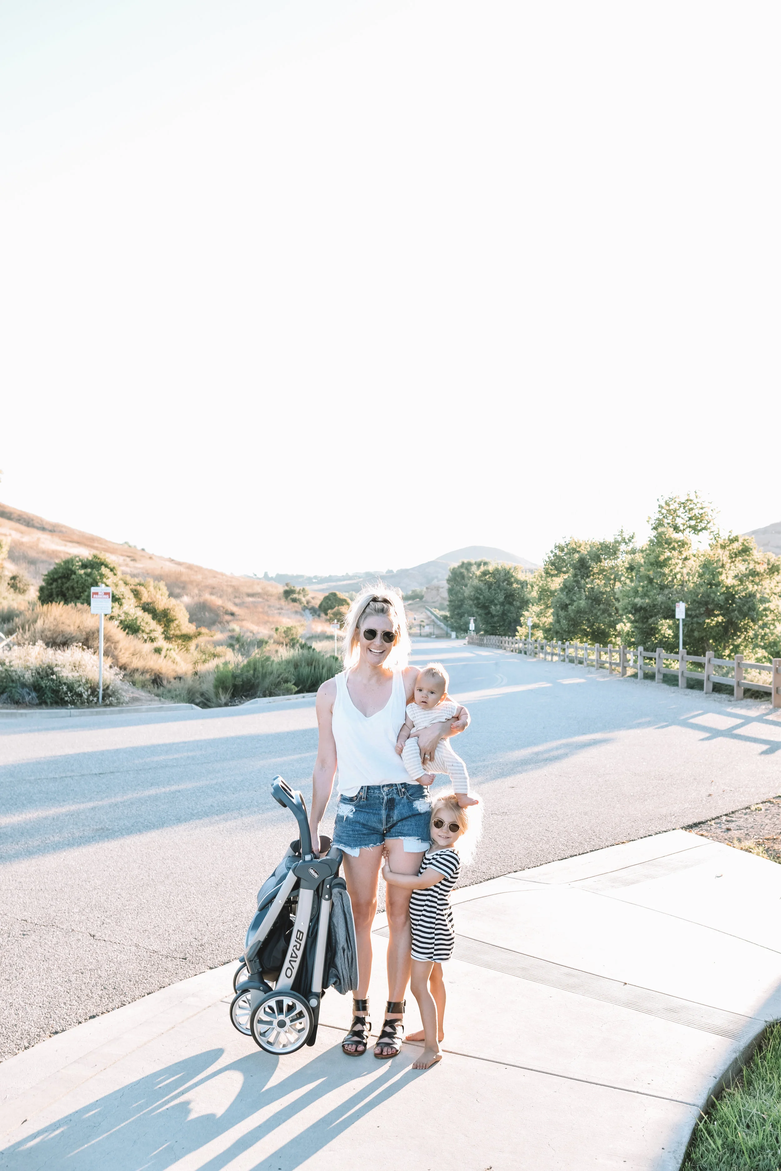 Chicco Bravo Review - A Stroller Made for Moms - Compact Convertible Stroller - The Overwhelmed Mommy Blogger