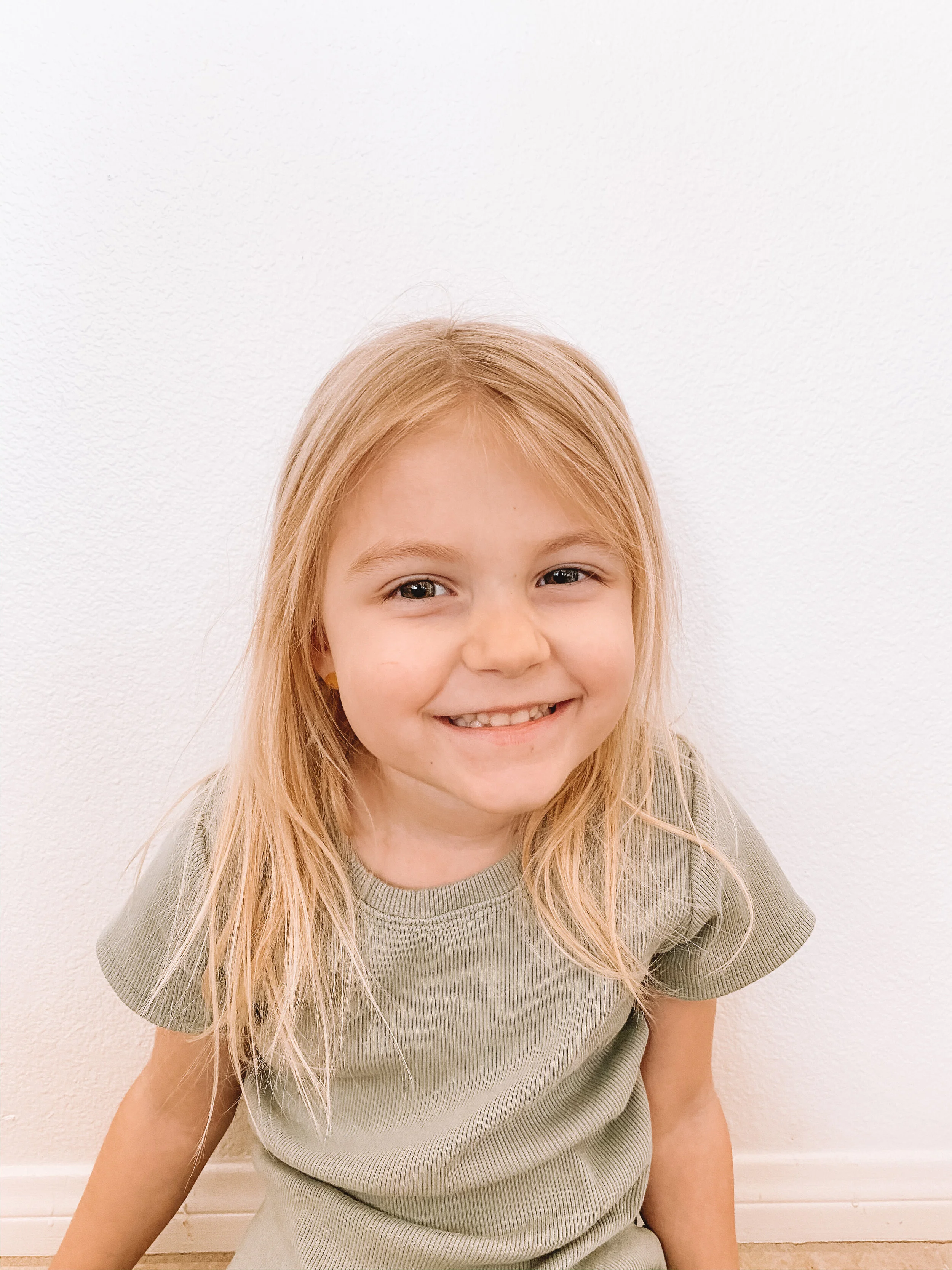 6 Easy Kids Activities, Experiments + Art [with supplies you probably already have at home]