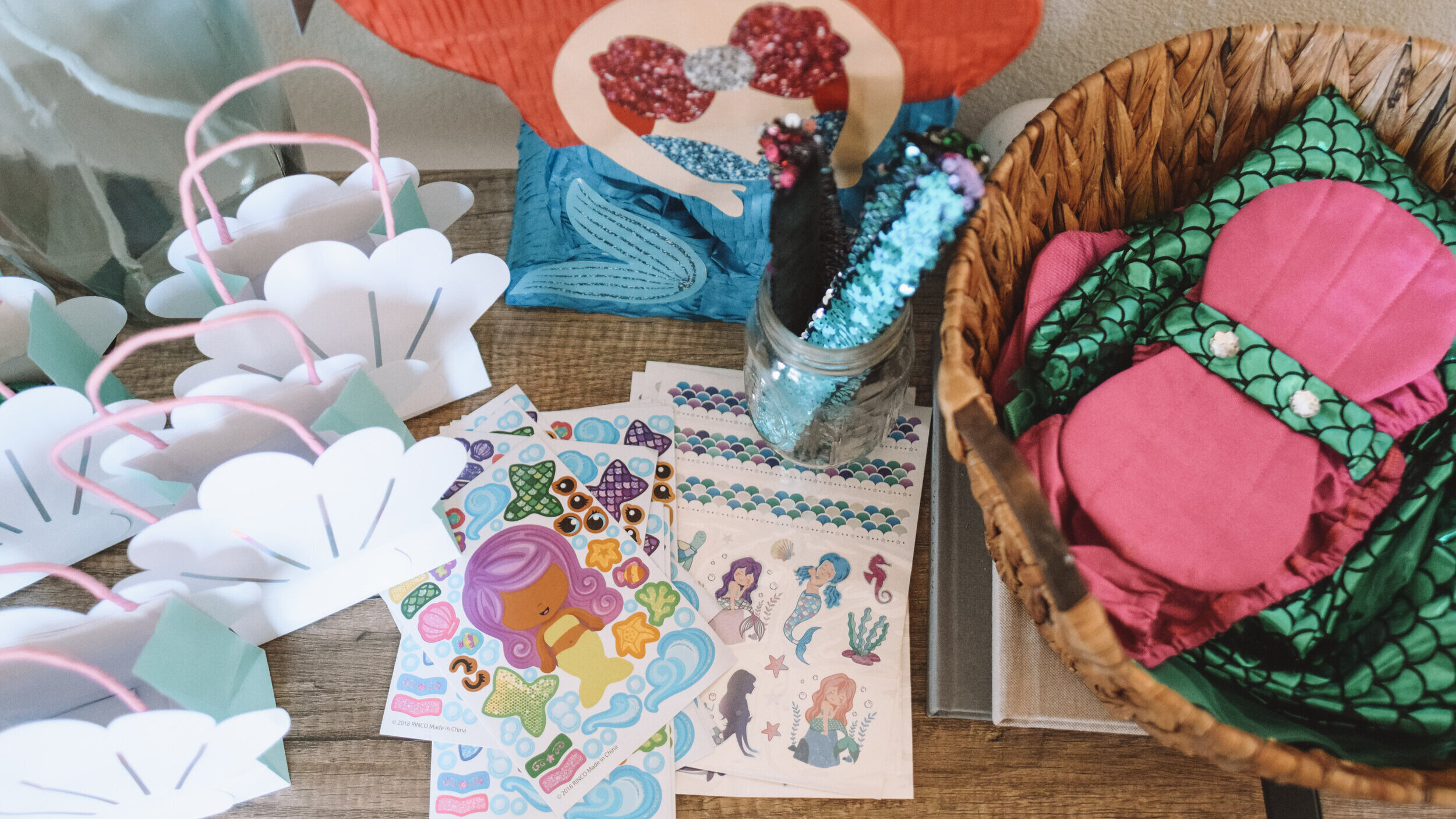 52 INCREDIBLE Mermaid Party Ideas! (Ultimate Guide)