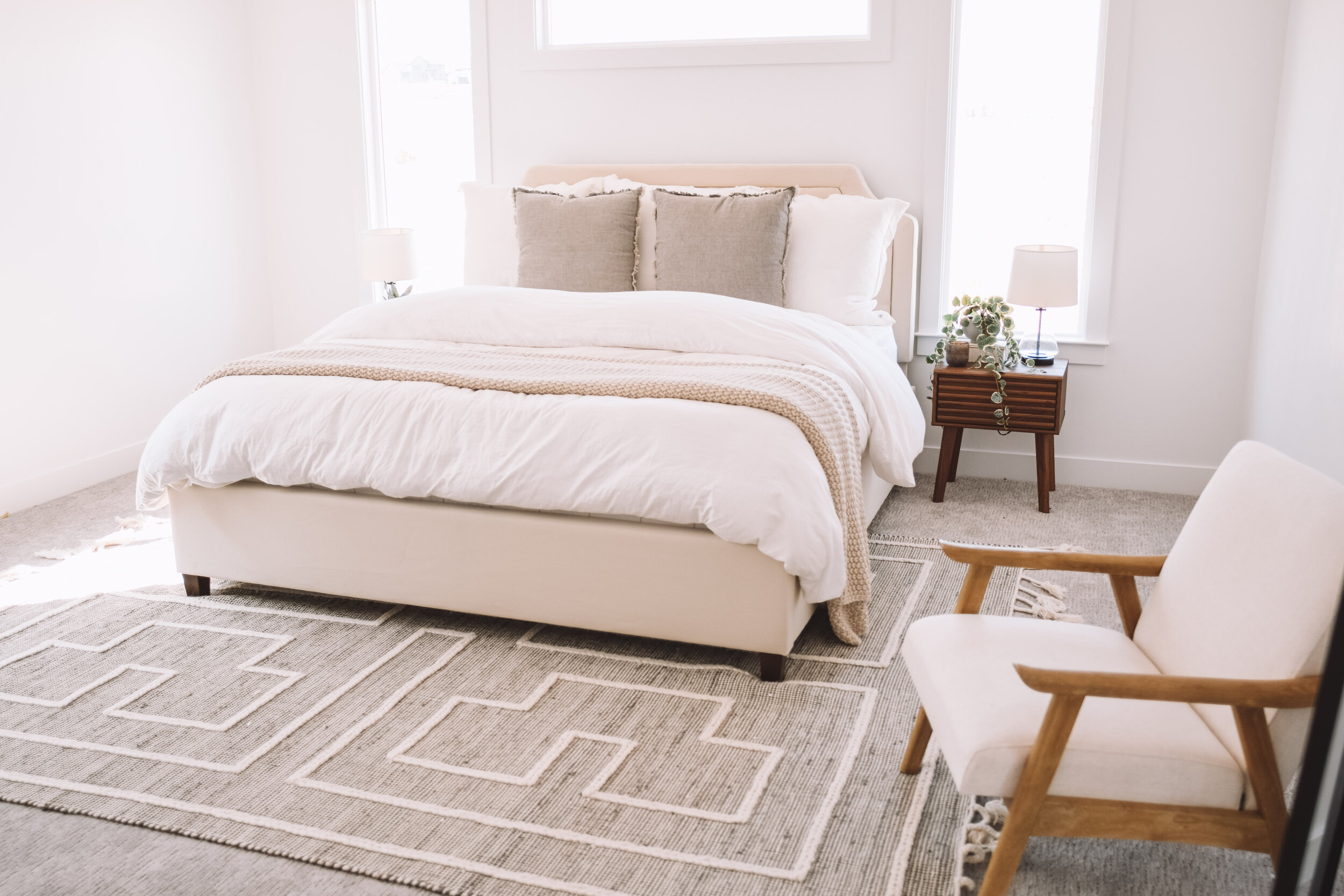 Neutral Colored Master Bedroom - The Overwhelmed Mommy