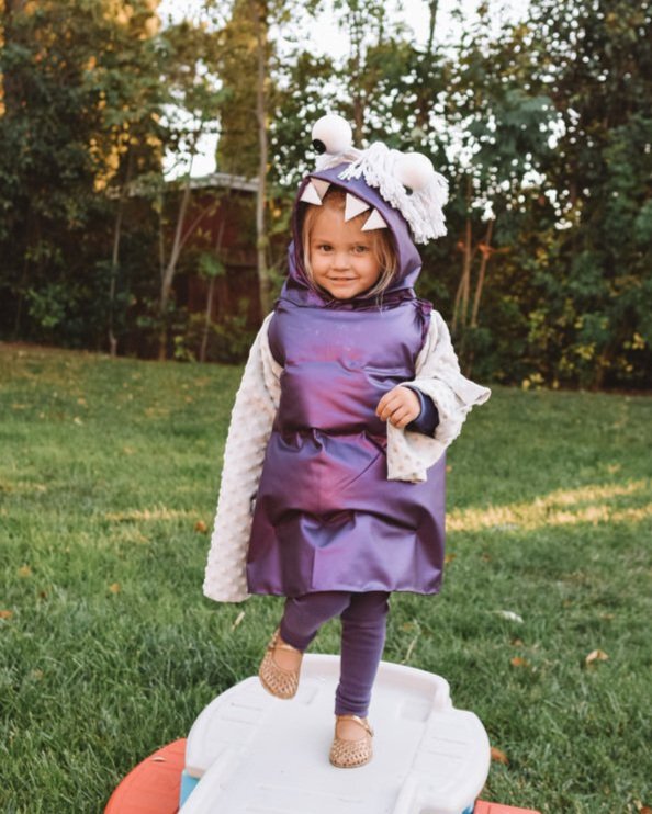 Family Halloween Costumes Ideas - Jenn Hallak The Overwhelmed Mommy