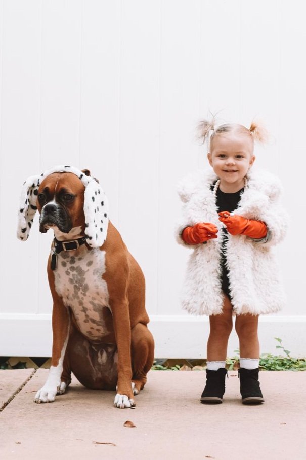 Family Halloween Costumes Ideas - Jenn Hallak The Overwhelmed Mommy