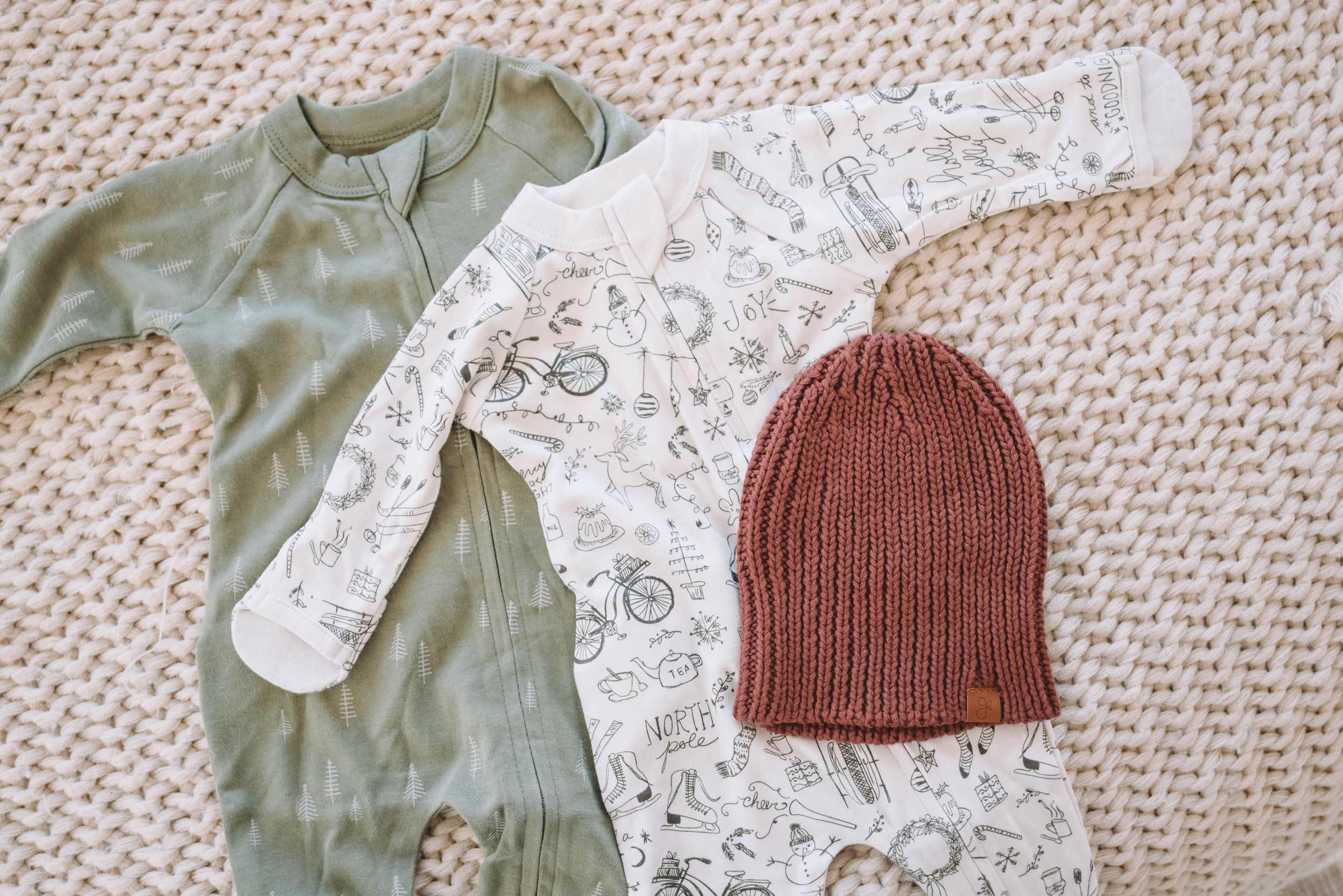 Newborn-Baby Holiday Pajamas | Goumi Holiday Collection