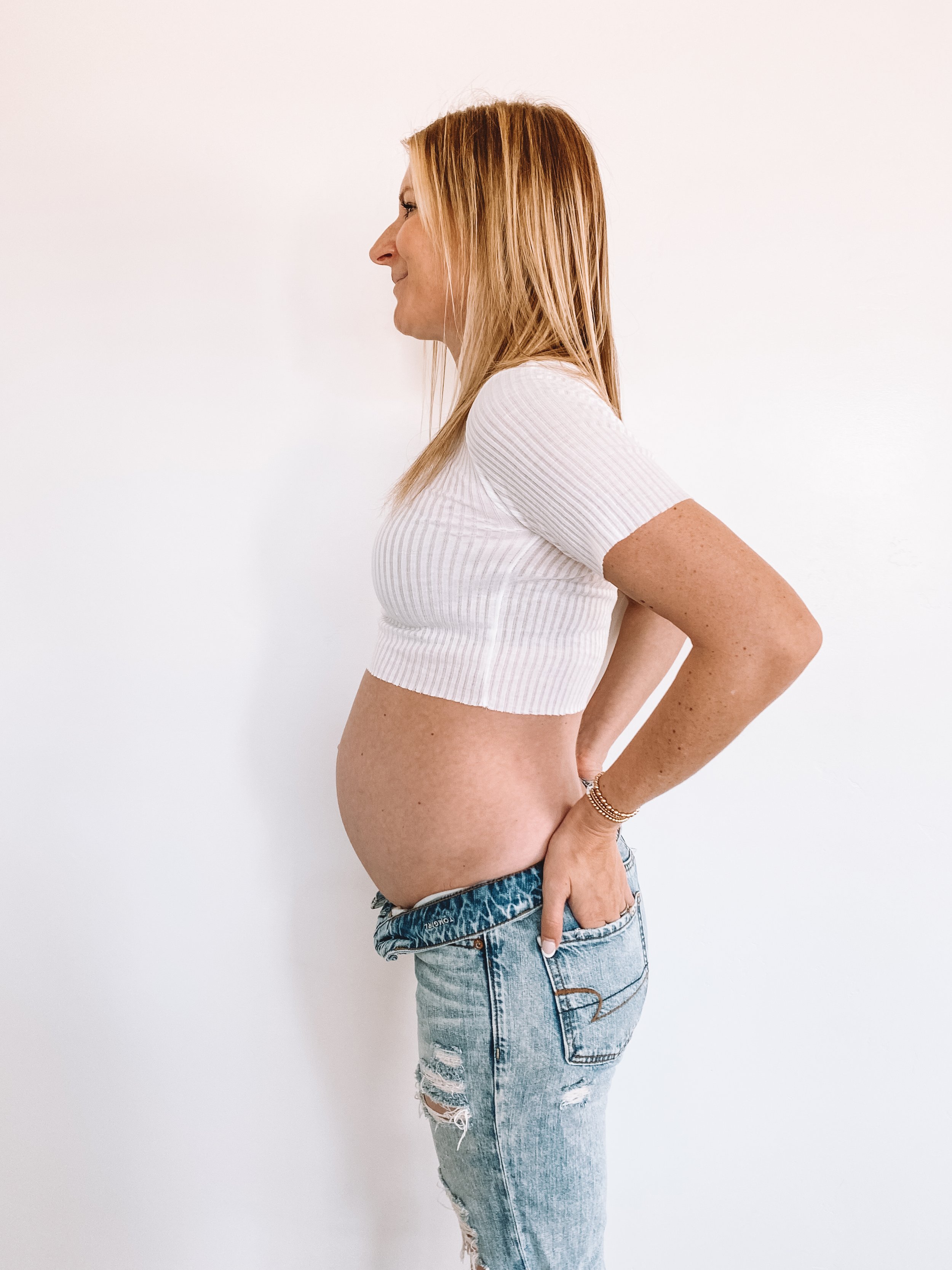 21 Weeks Pregnant with Macallen