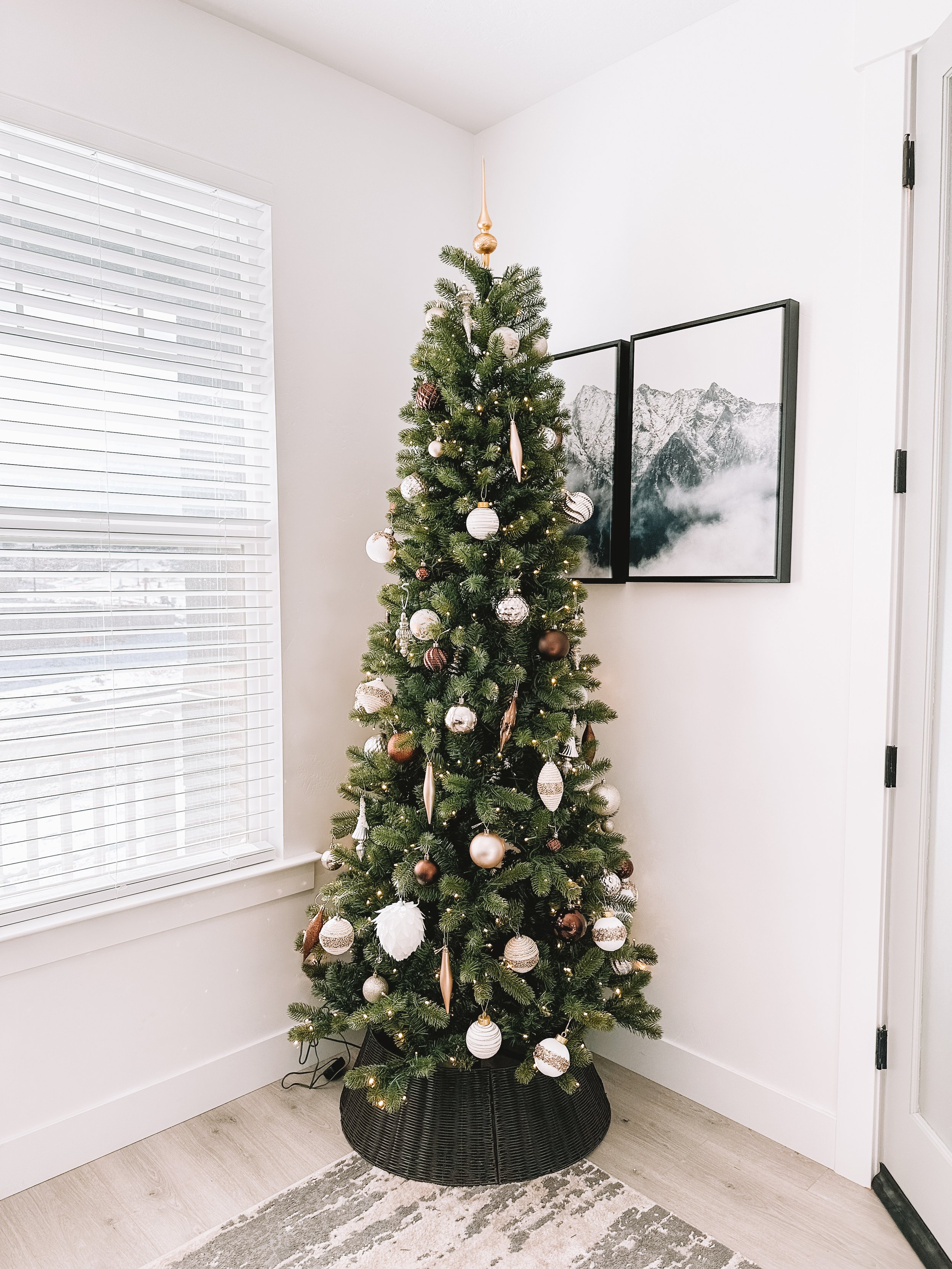 King of Christmas - Christmas Tree Home Decorations