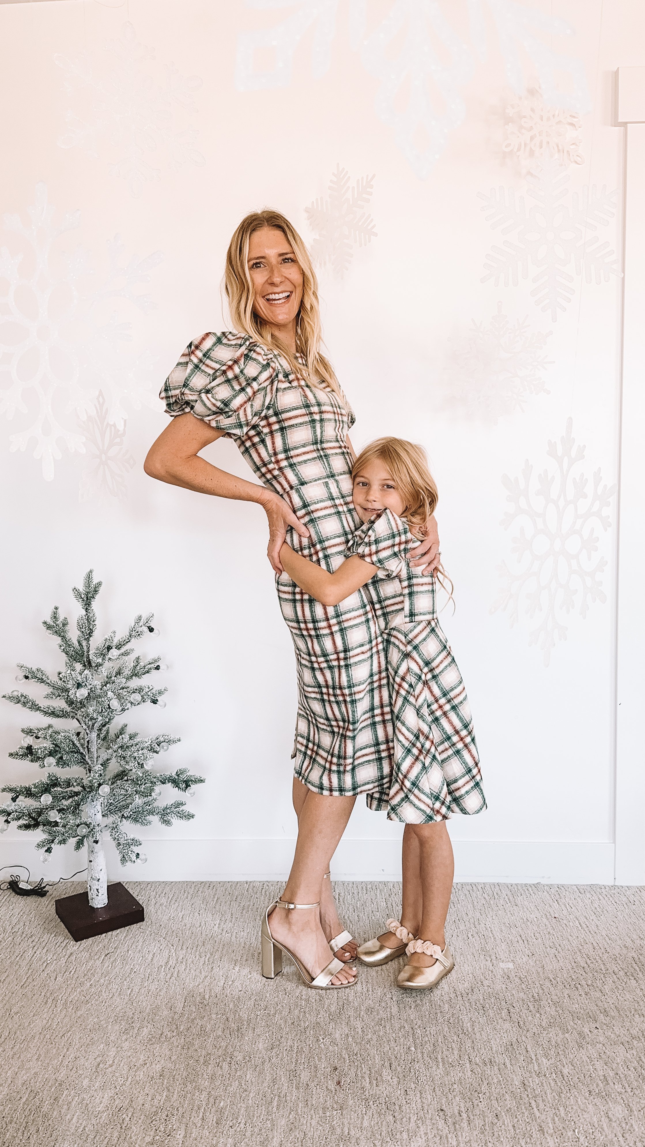 Mommy and Me Holiday Dresses | Ivy City Discount Code: 15JENNHALLAK