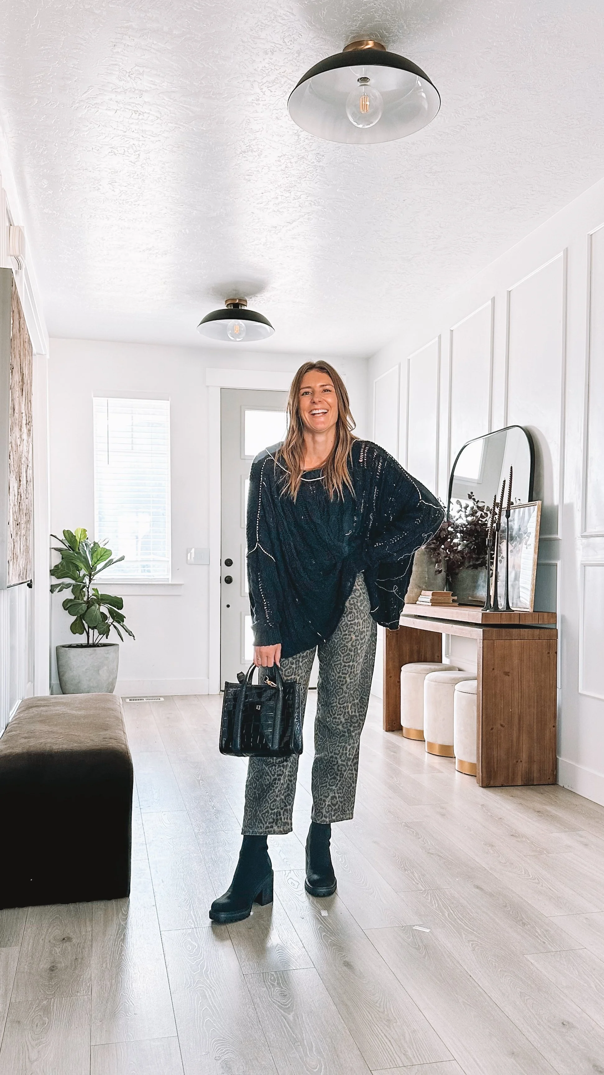 Trendy Mom Fall Outfit Ideas