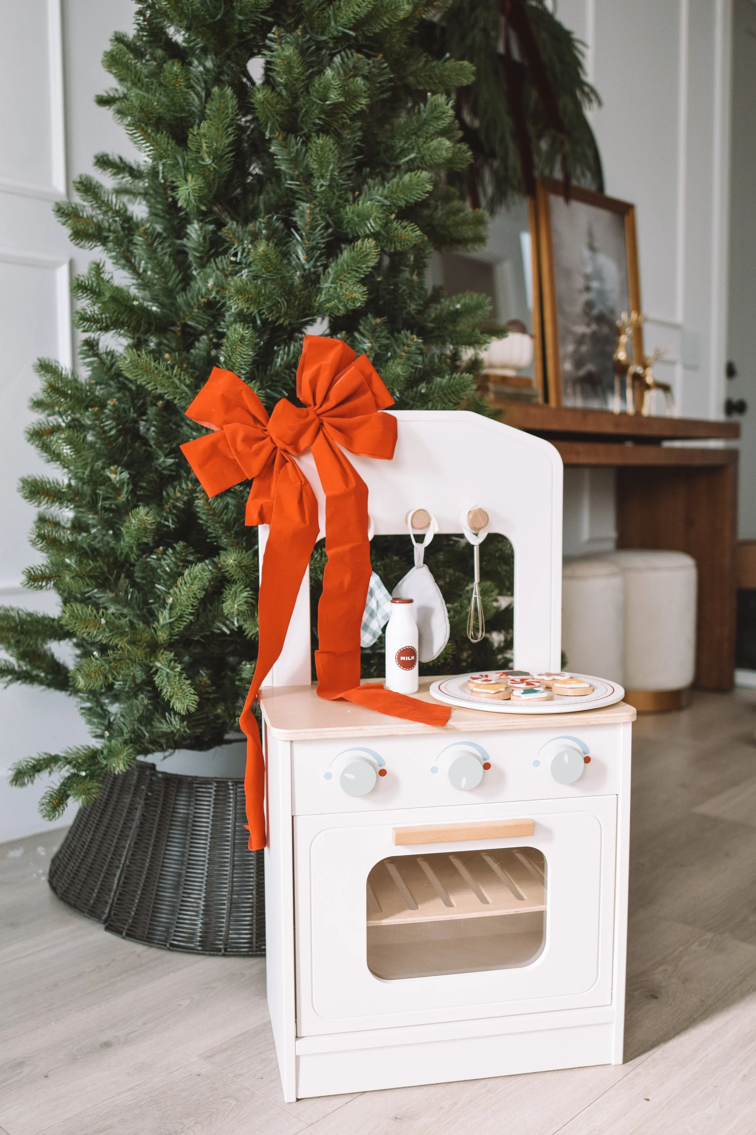 Kids Gift Guide Play Kitchen