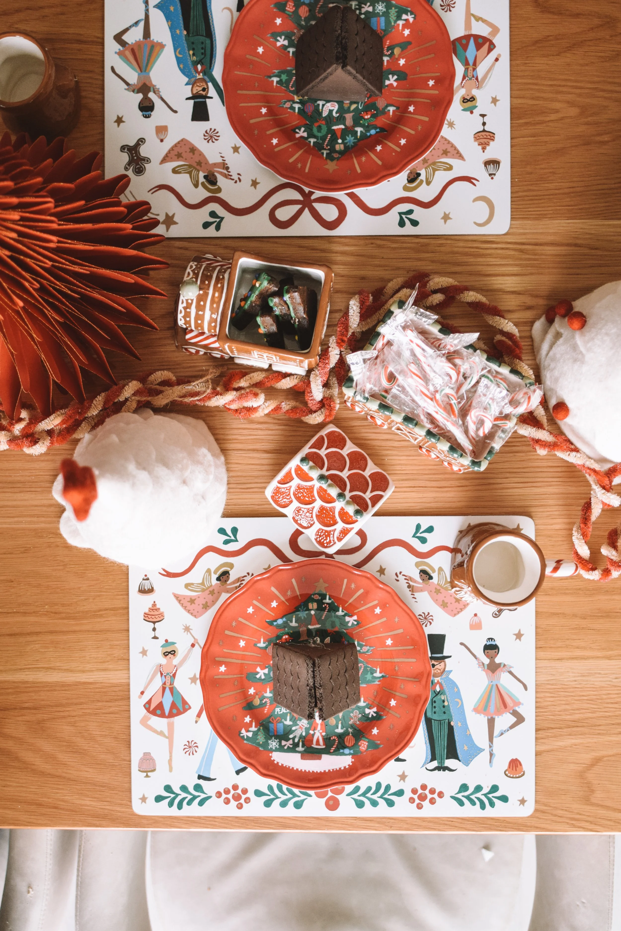 Kids Holiday Gingerbread House Party Tablescape