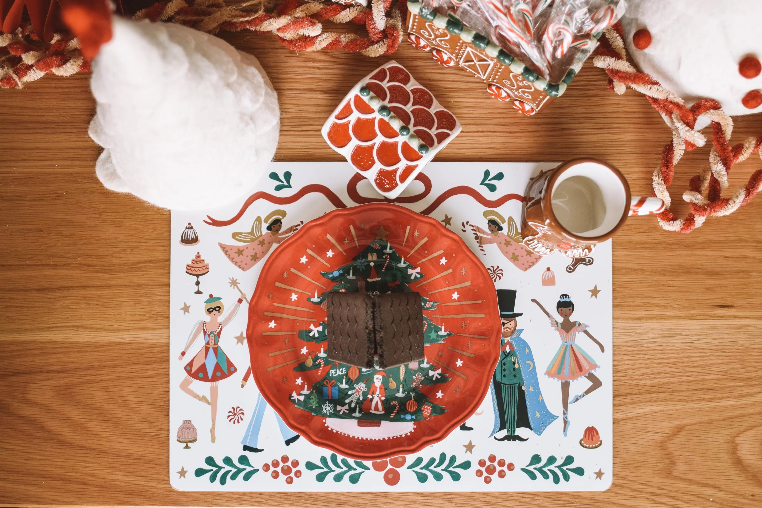 Kids Holiday Gingerbread House Party Tablescape