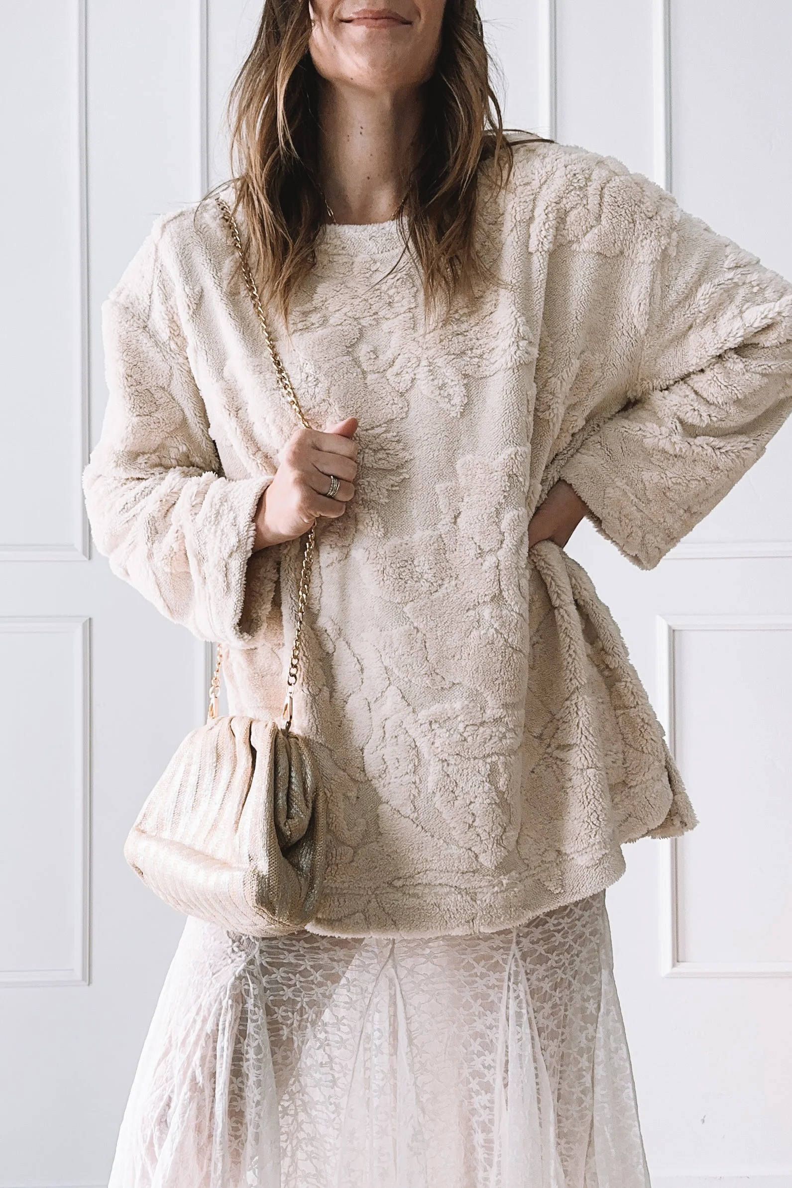 Romantic Winter Outfit with Cream Textured Sweater and White Maxi Skirt
